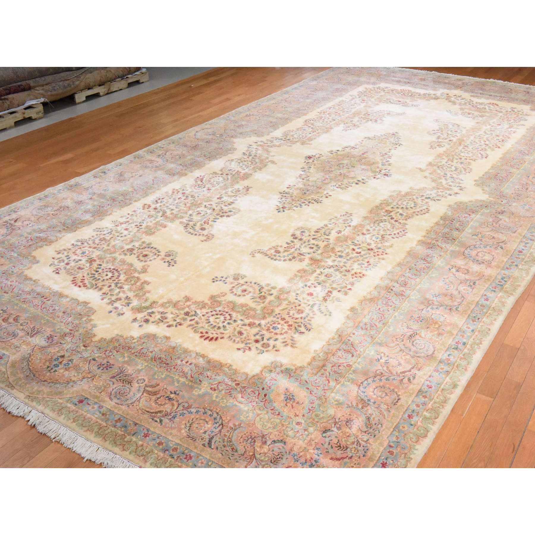 Vintage-Hand-Knotted-Rug-392835