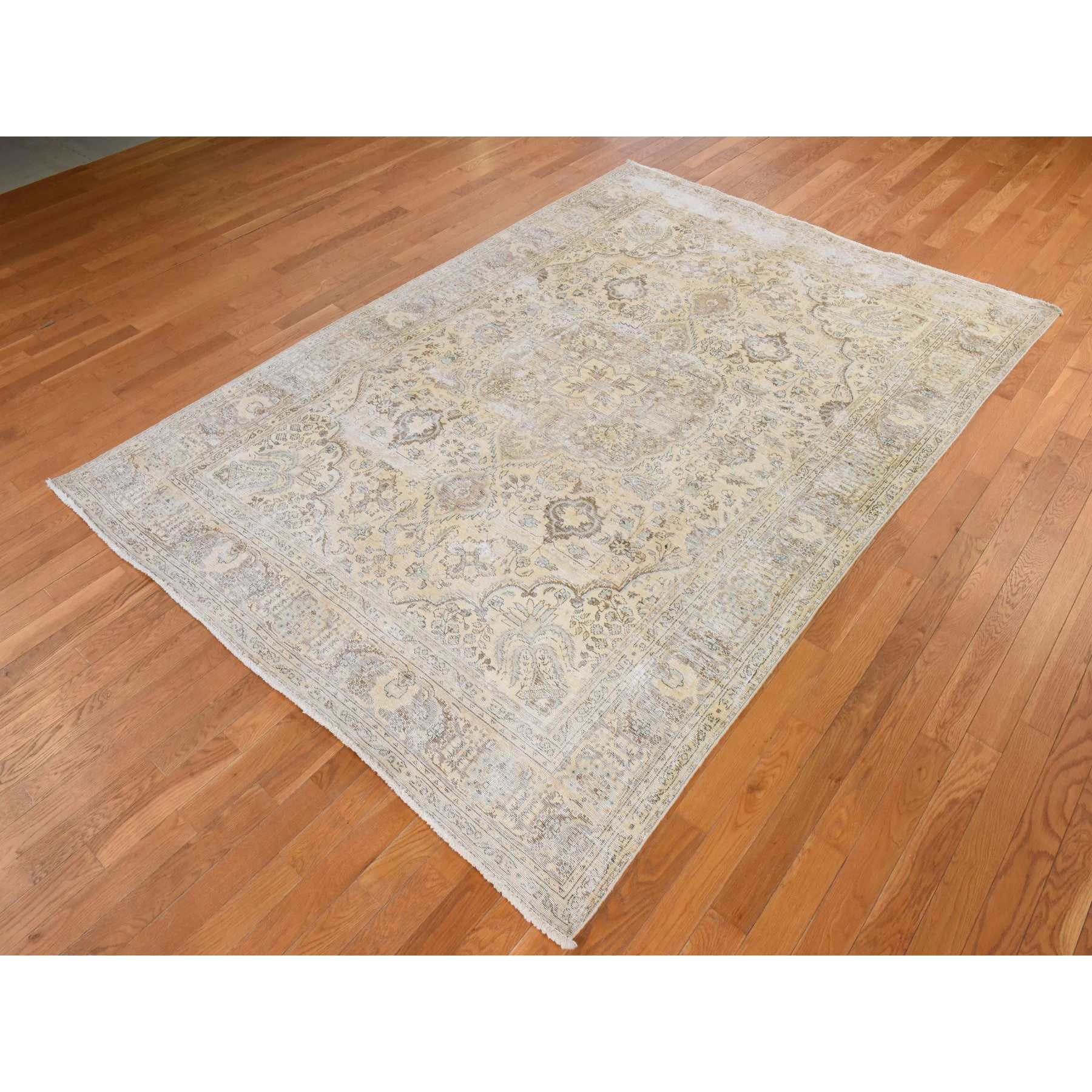 Vintage-Hand-Knotted-Rug-394390
