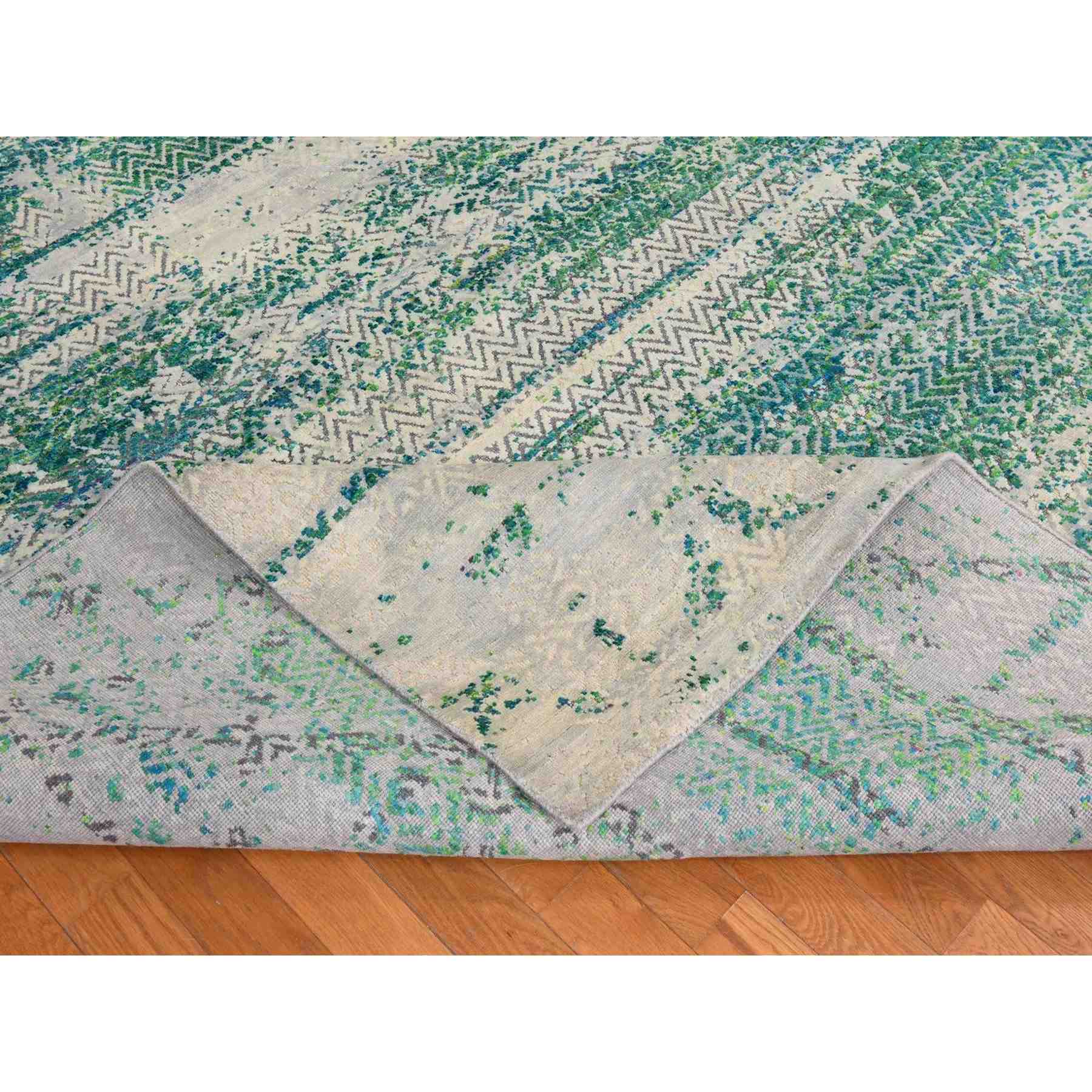 Wool-and-Silk-Hand-Knotted-Rug-394205