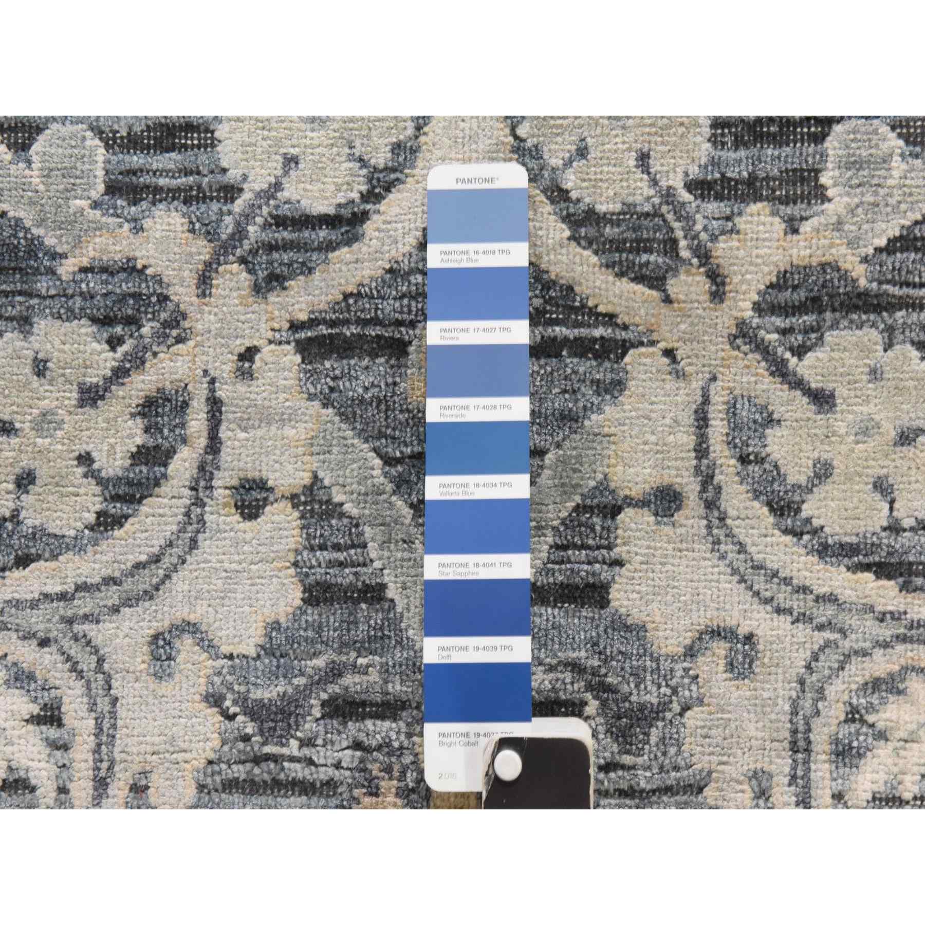 Wool-and-Silk-Hand-Knotted-Rug-394700