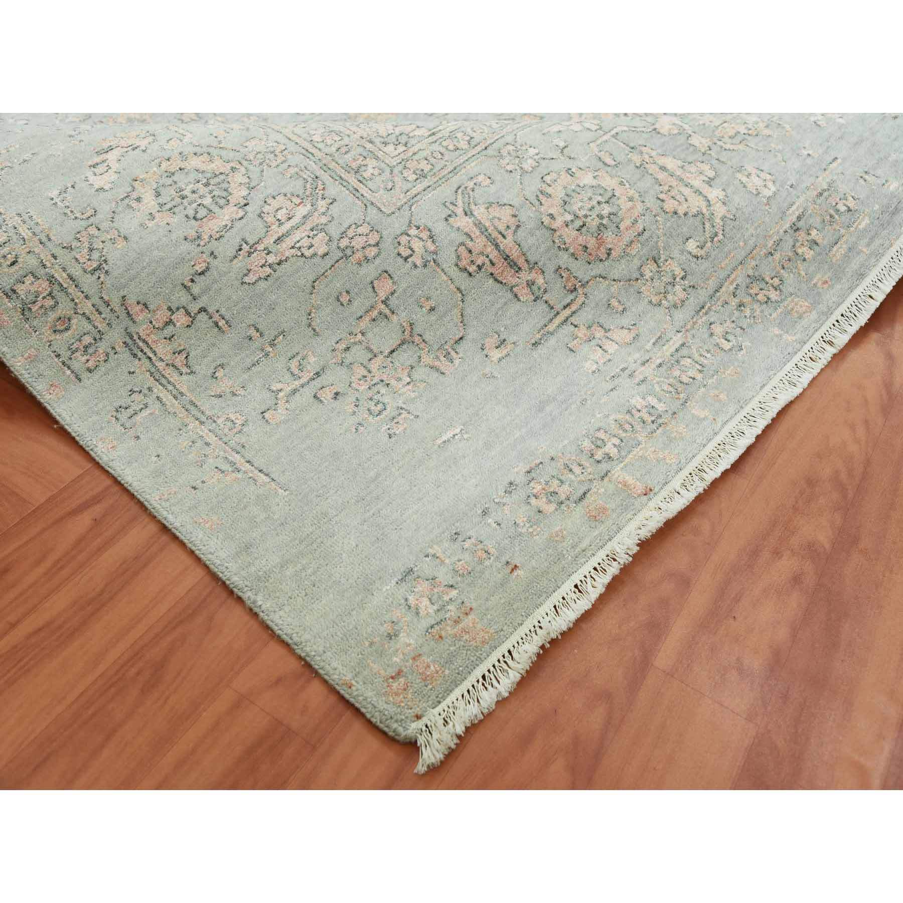 Heriz-Hand-Knotted-Rug-396425