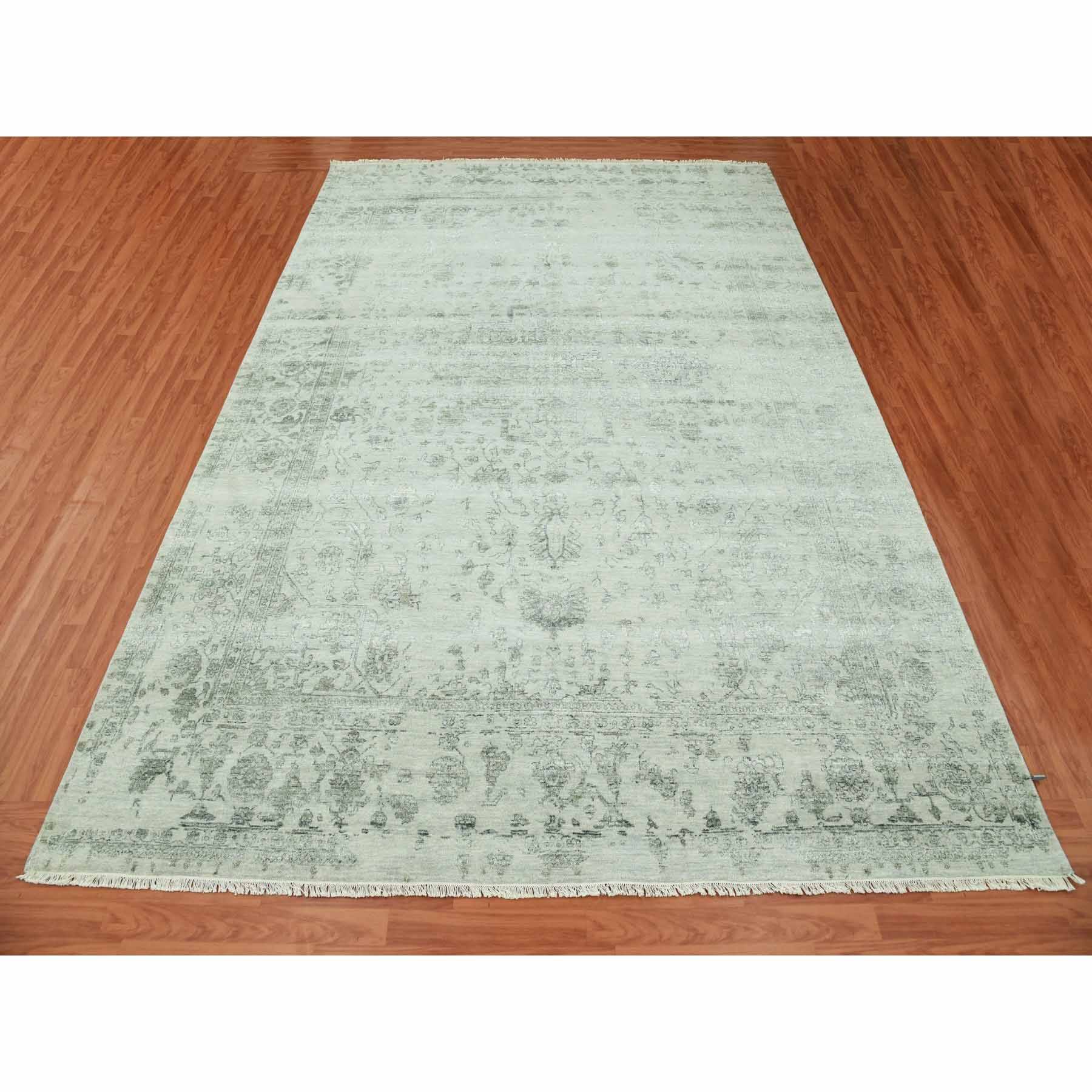 Heriz-Hand-Knotted-Rug-396440