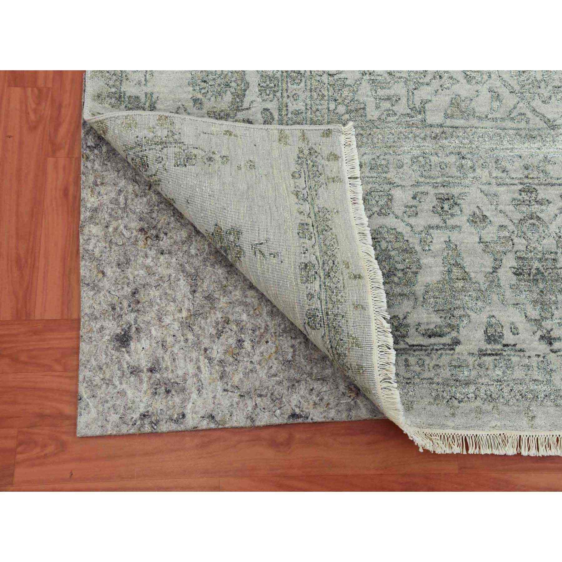 Heriz-Hand-Knotted-Rug-396440
