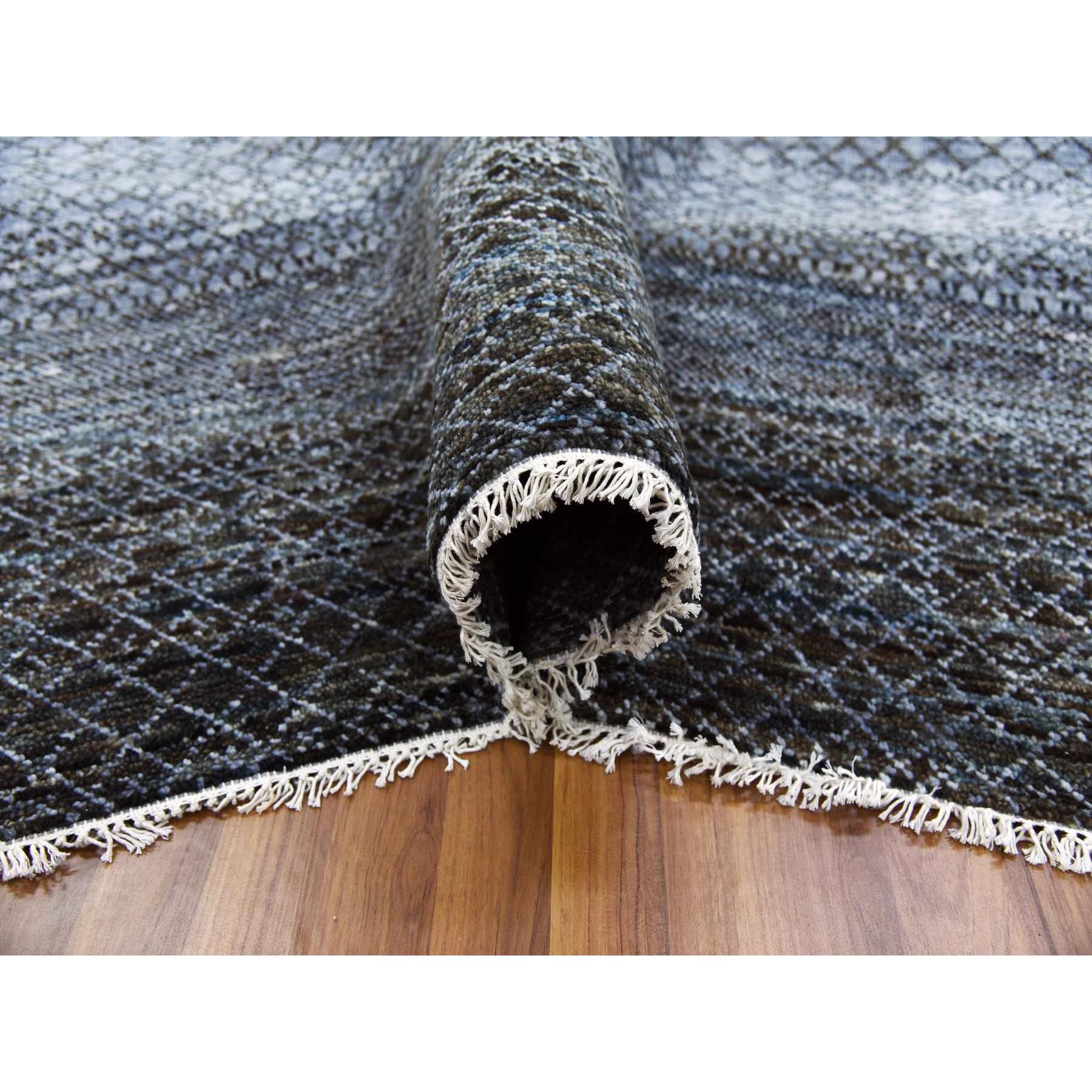 Modern-and-Contemporary-Hand-Knotted-Rug-395005