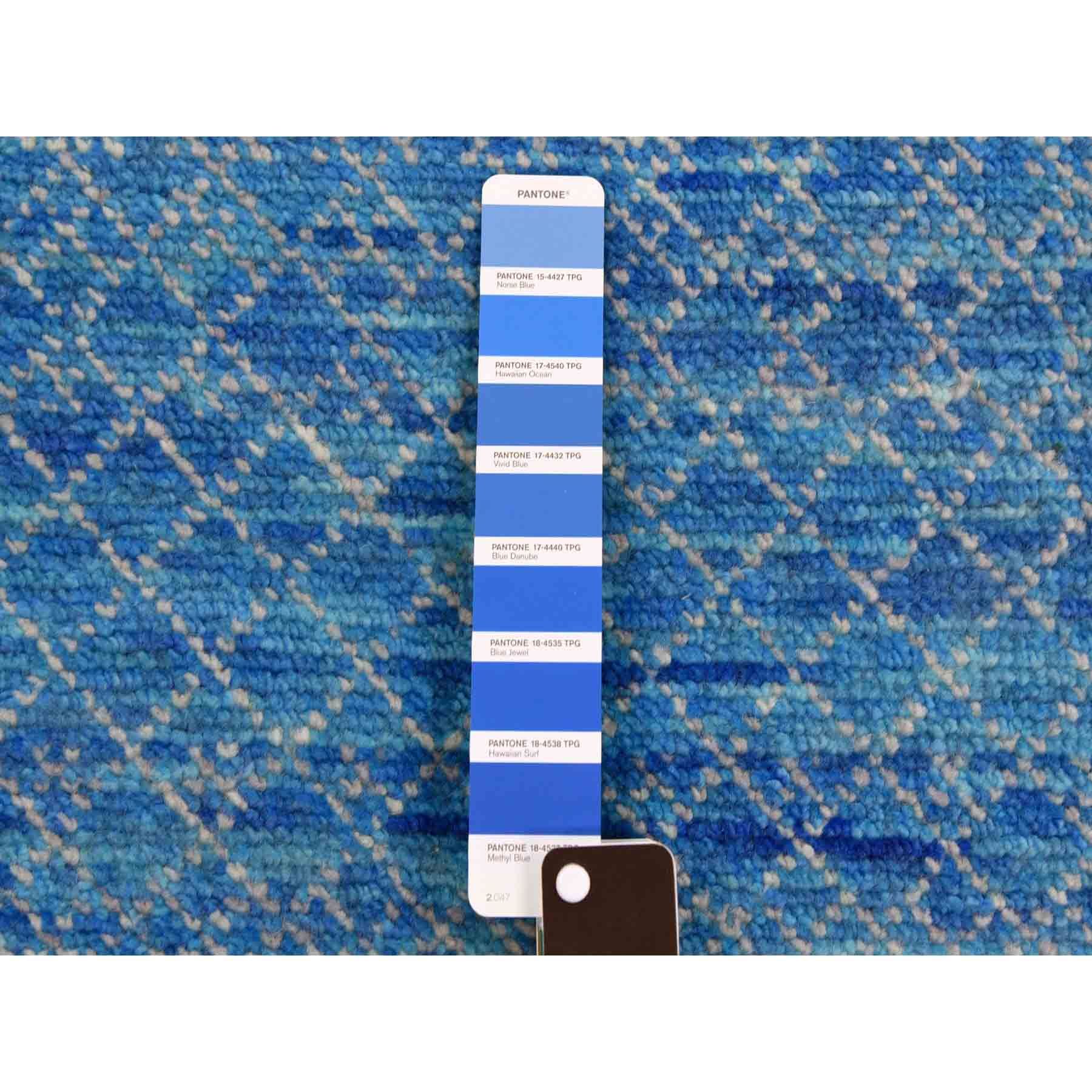 Modern-and-Contemporary-Hand-Knotted-Rug-395095