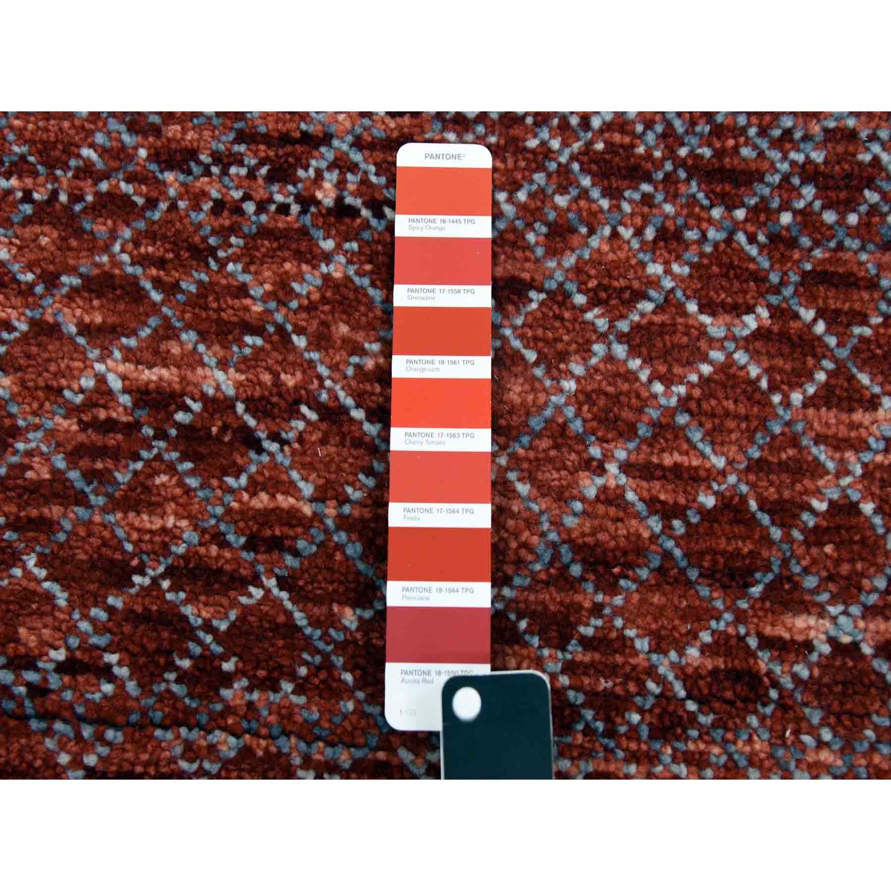 Modern-and-Contemporary-Hand-Knotted-Rug-395135