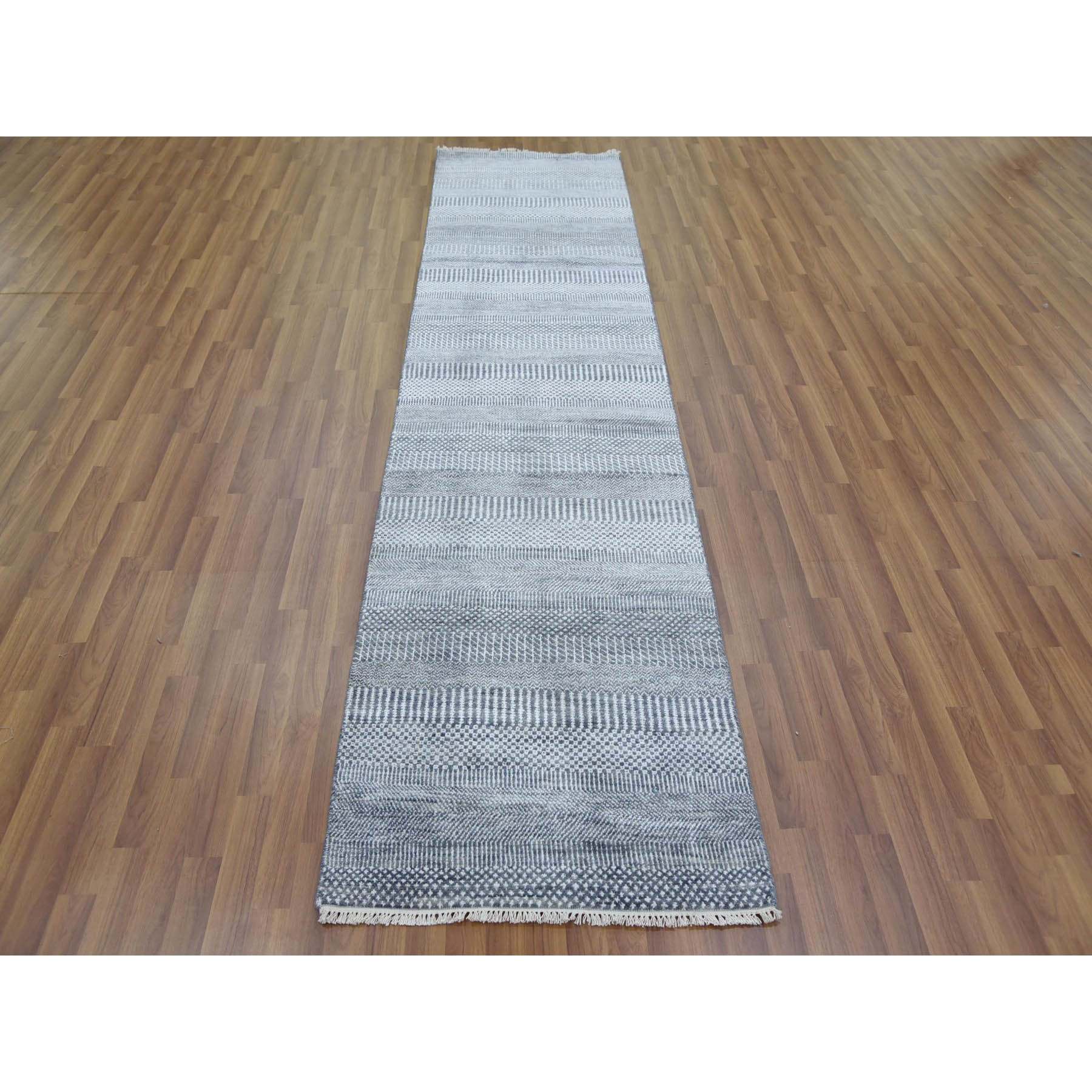 Modern-and-Contemporary-Hand-Knotted-Rug-395650