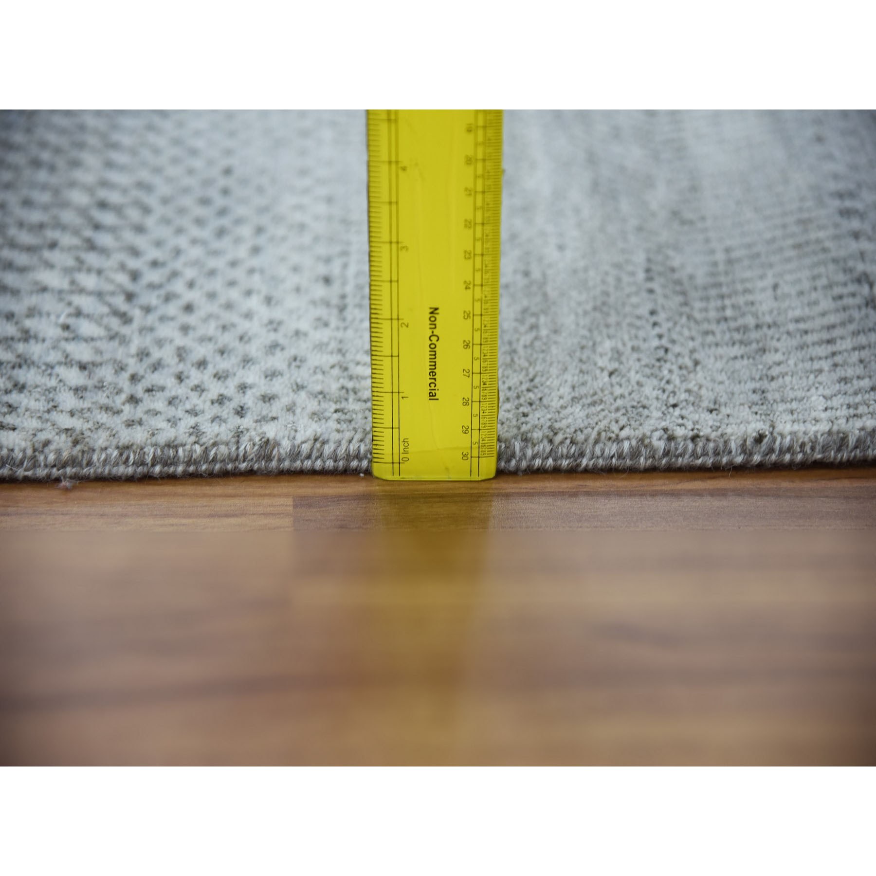 Modern-and-Contemporary-Hand-Knotted-Rug-395670
