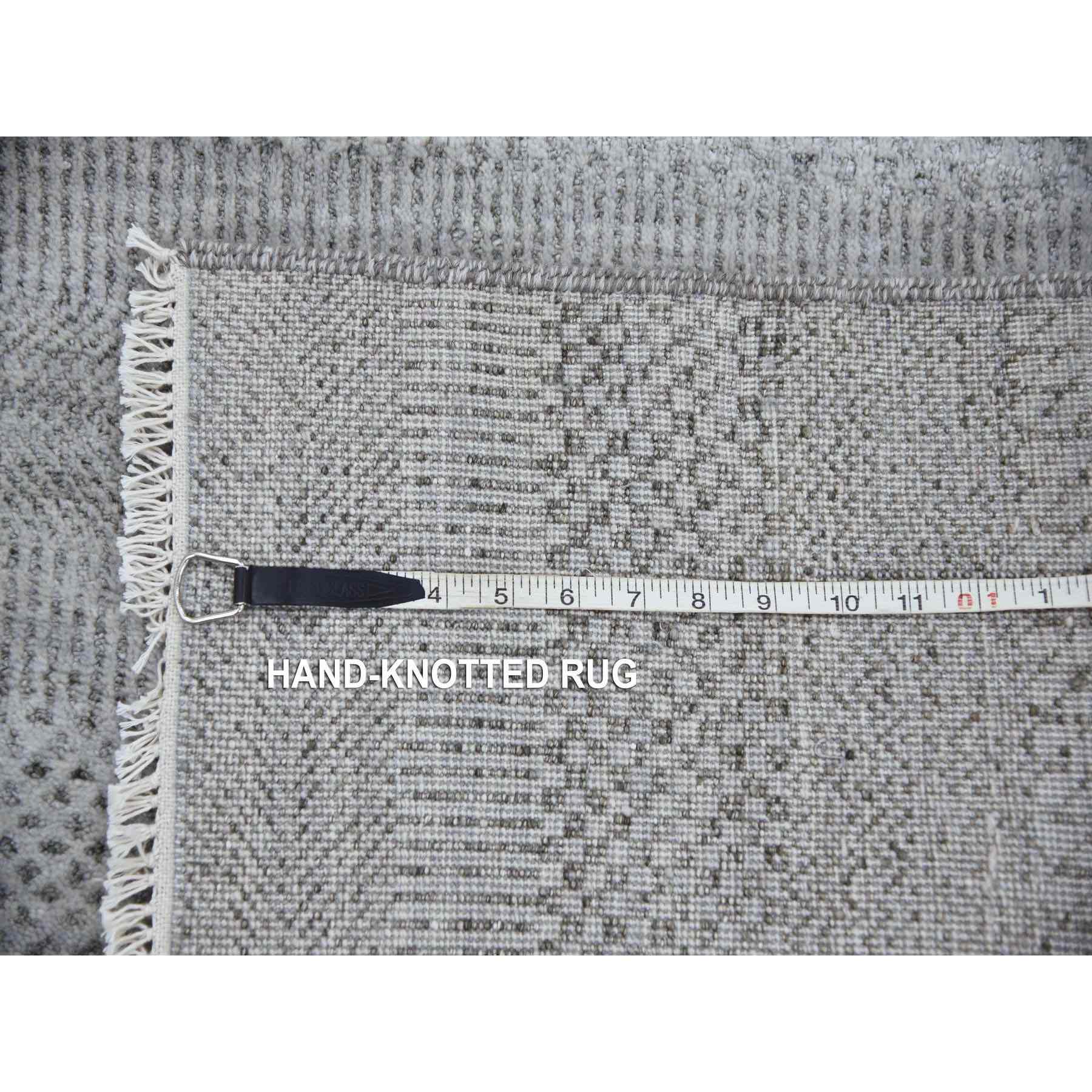 Modern-and-Contemporary-Hand-Knotted-Rug-395670