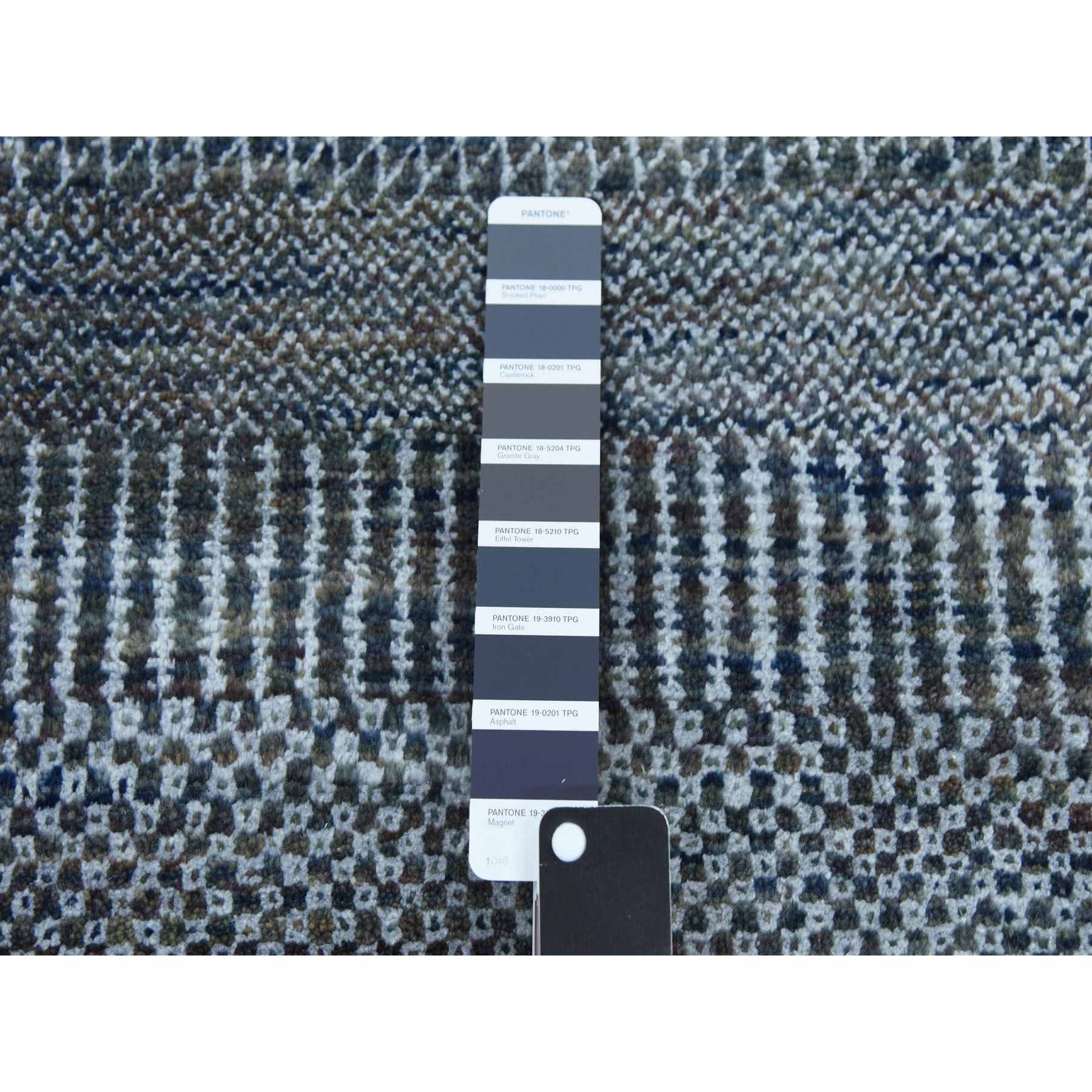 Modern-and-Contemporary-Hand-Knotted-Rug-395680