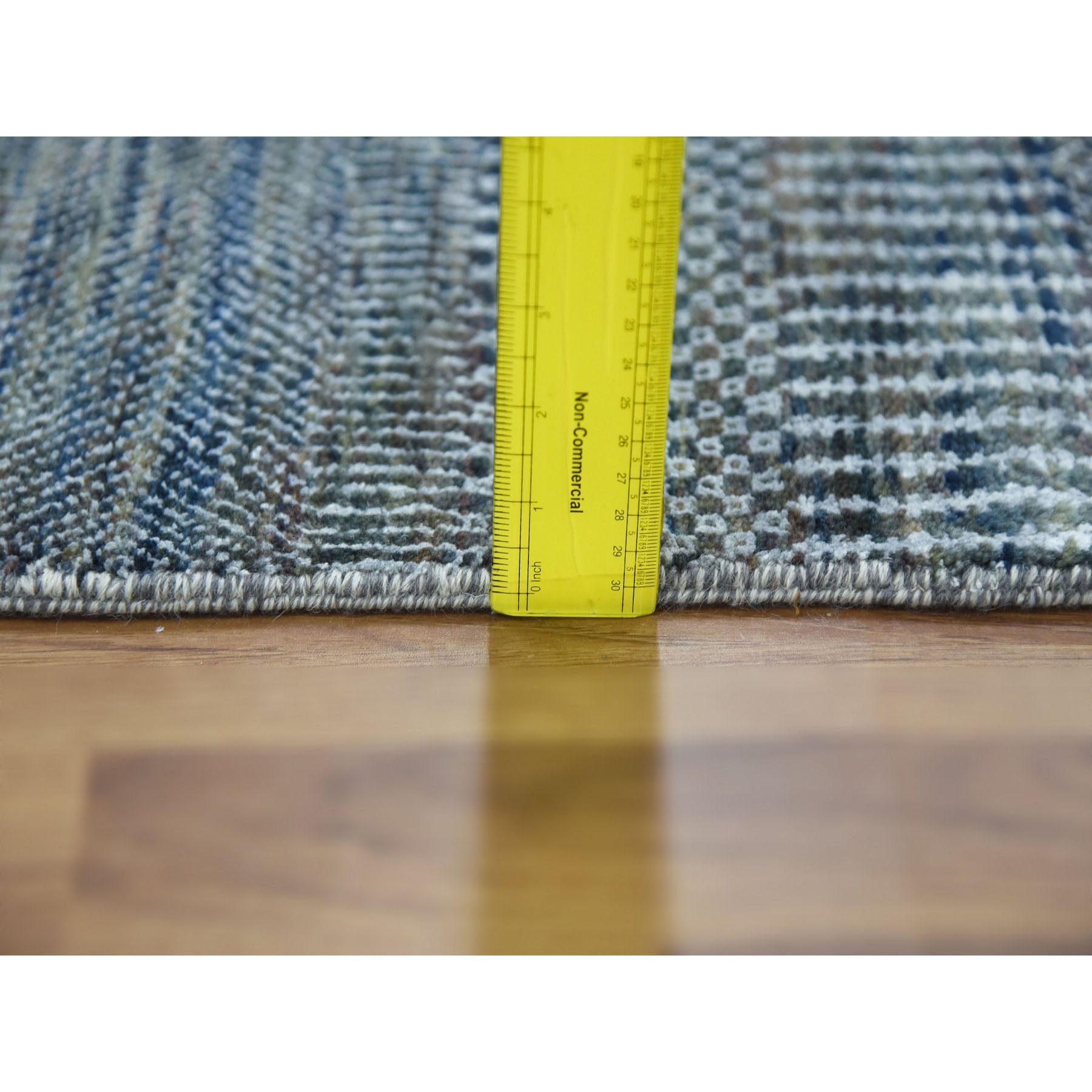 Modern-and-Contemporary-Hand-Knotted-Rug-395680