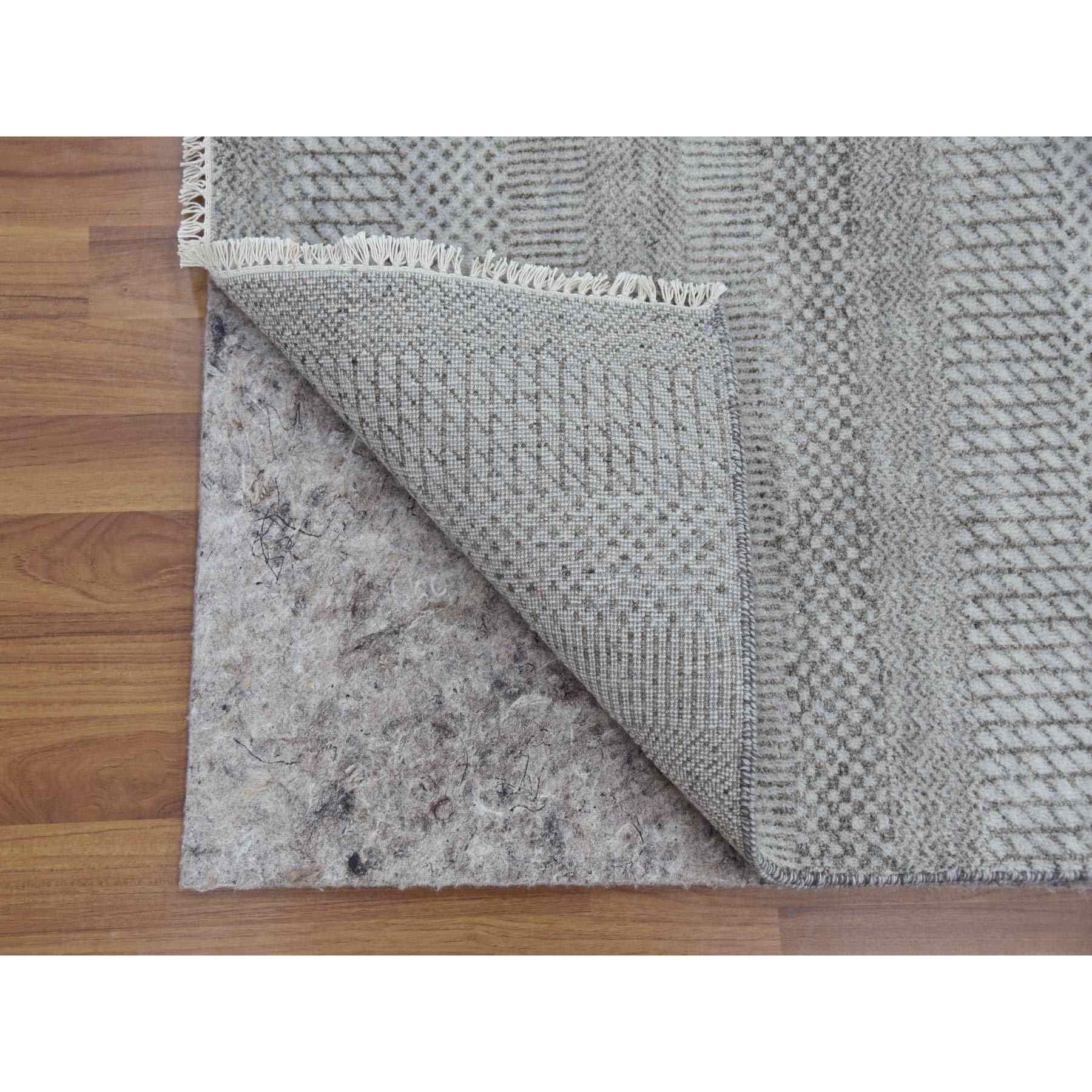 Modern-and-Contemporary-Hand-Knotted-Rug-395685