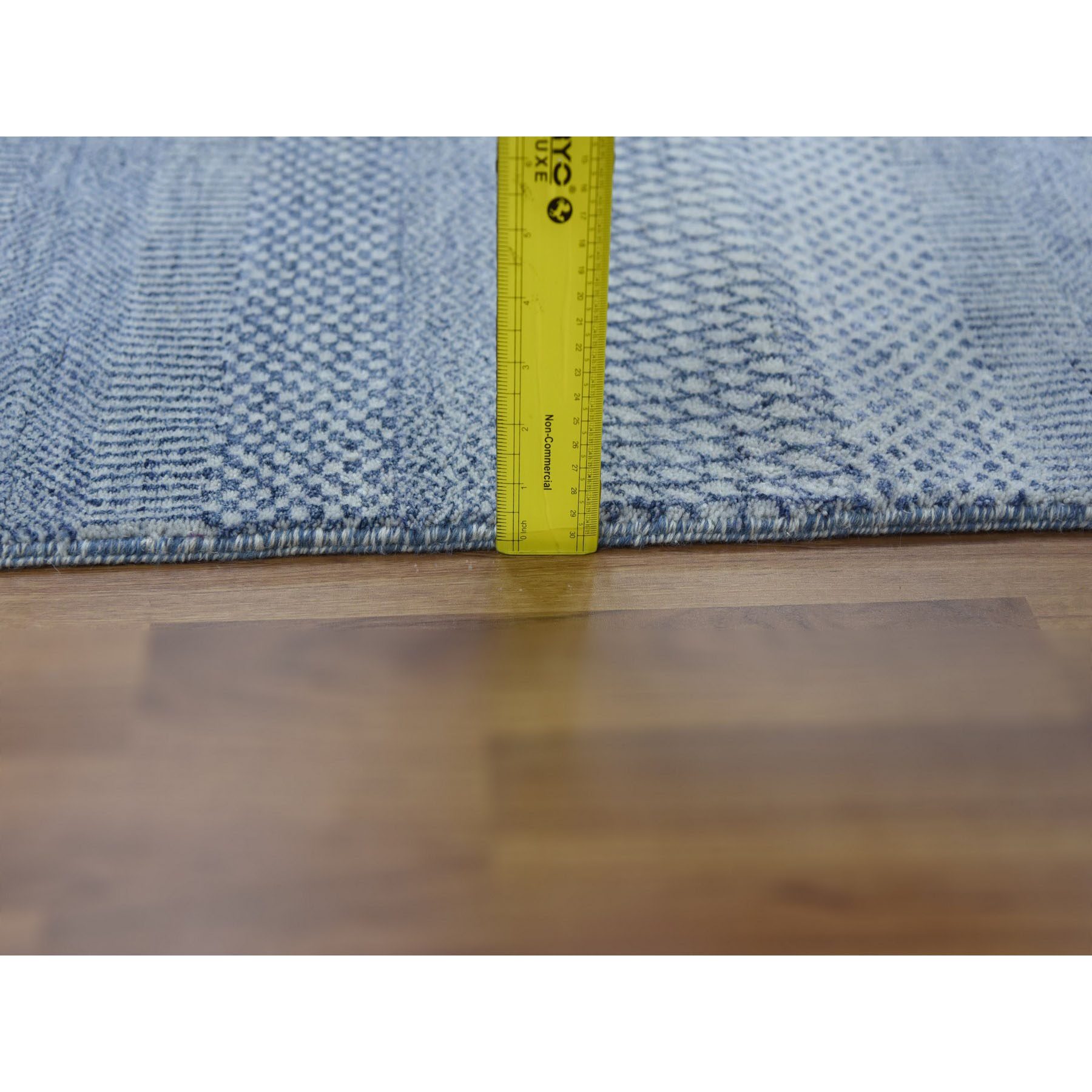 Modern-and-Contemporary-Hand-Knotted-Rug-395690
