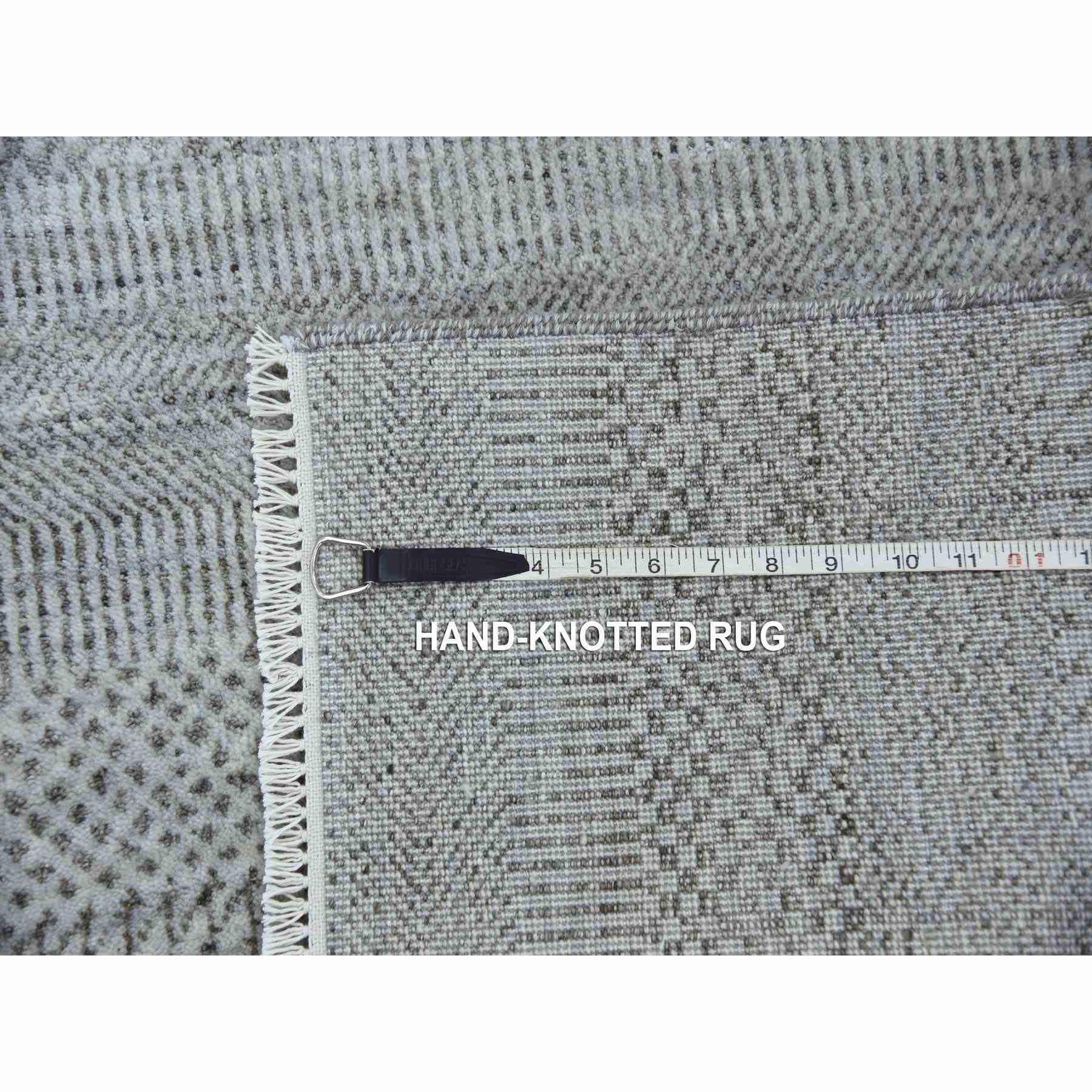 Modern-and-Contemporary-Hand-Knotted-Rug-395695