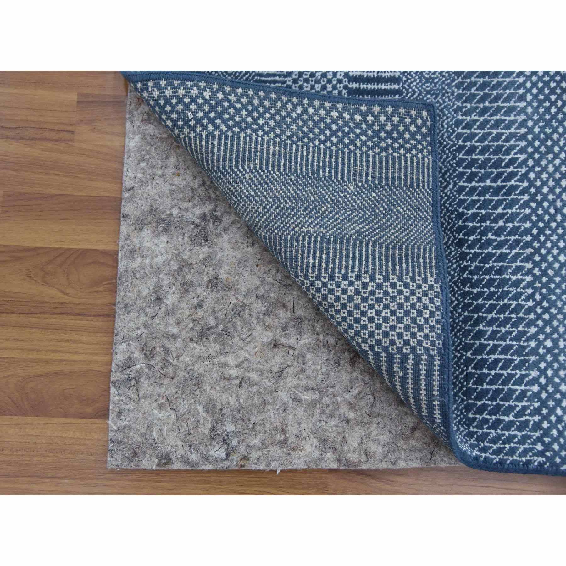 Modern-and-Contemporary-Hand-Knotted-Rug-395770