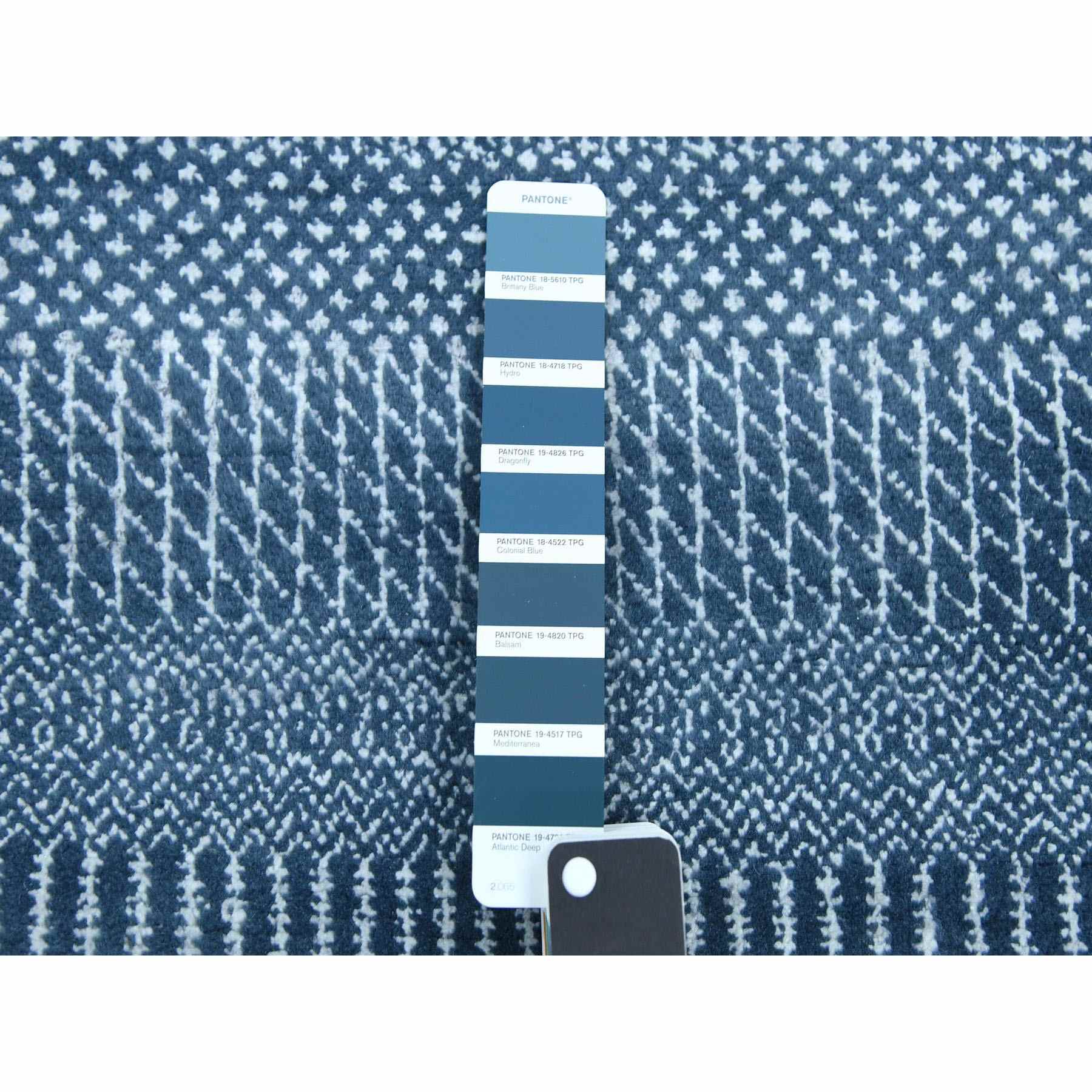 Modern-and-Contemporary-Hand-Knotted-Rug-395770