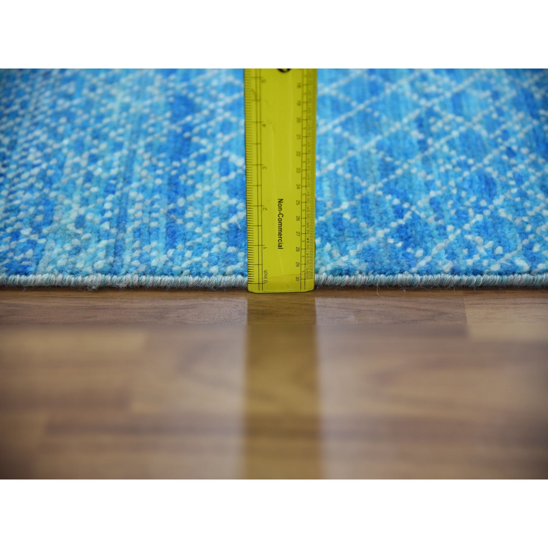 Modern-and-Contemporary-Hand-Knotted-Rug-395845