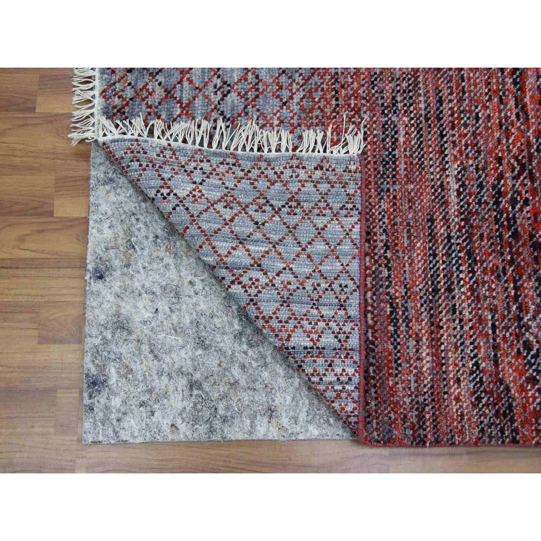 Modern-and-Contemporary-Hand-Knotted-Rug-395940