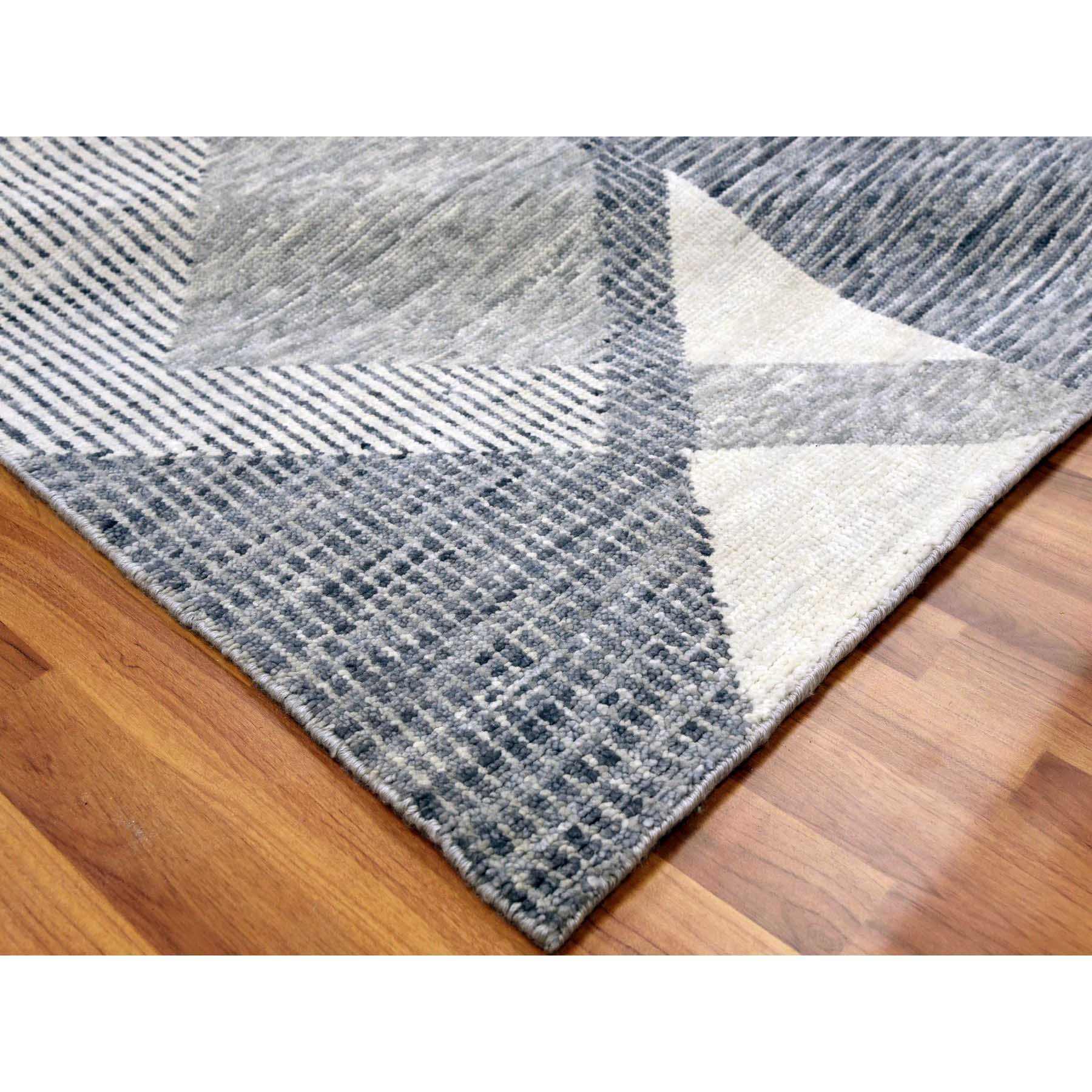 Modern-and-Contemporary-Hand-Knotted-Rug-396505