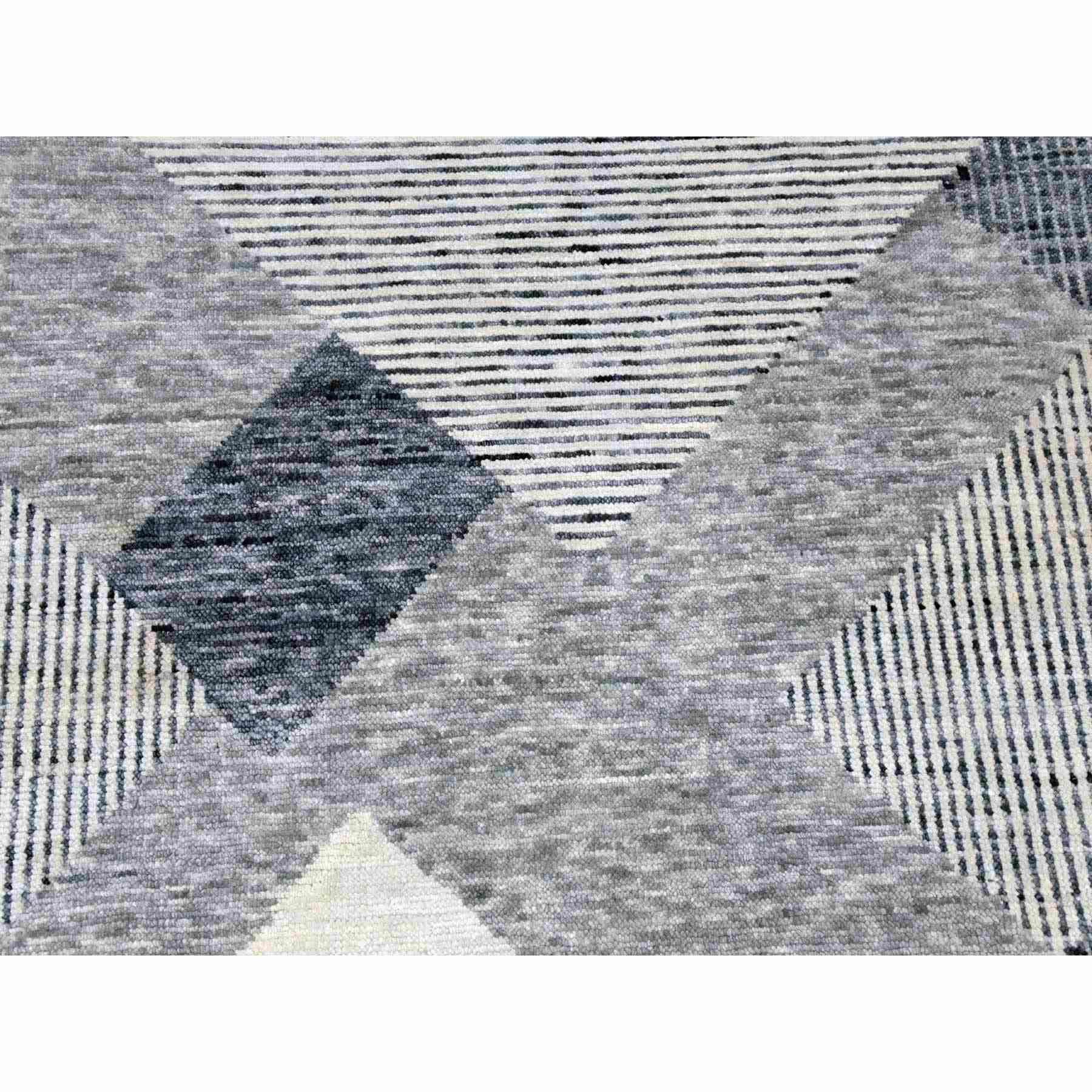 Modern-and-Contemporary-Hand-Knotted-Rug-396505