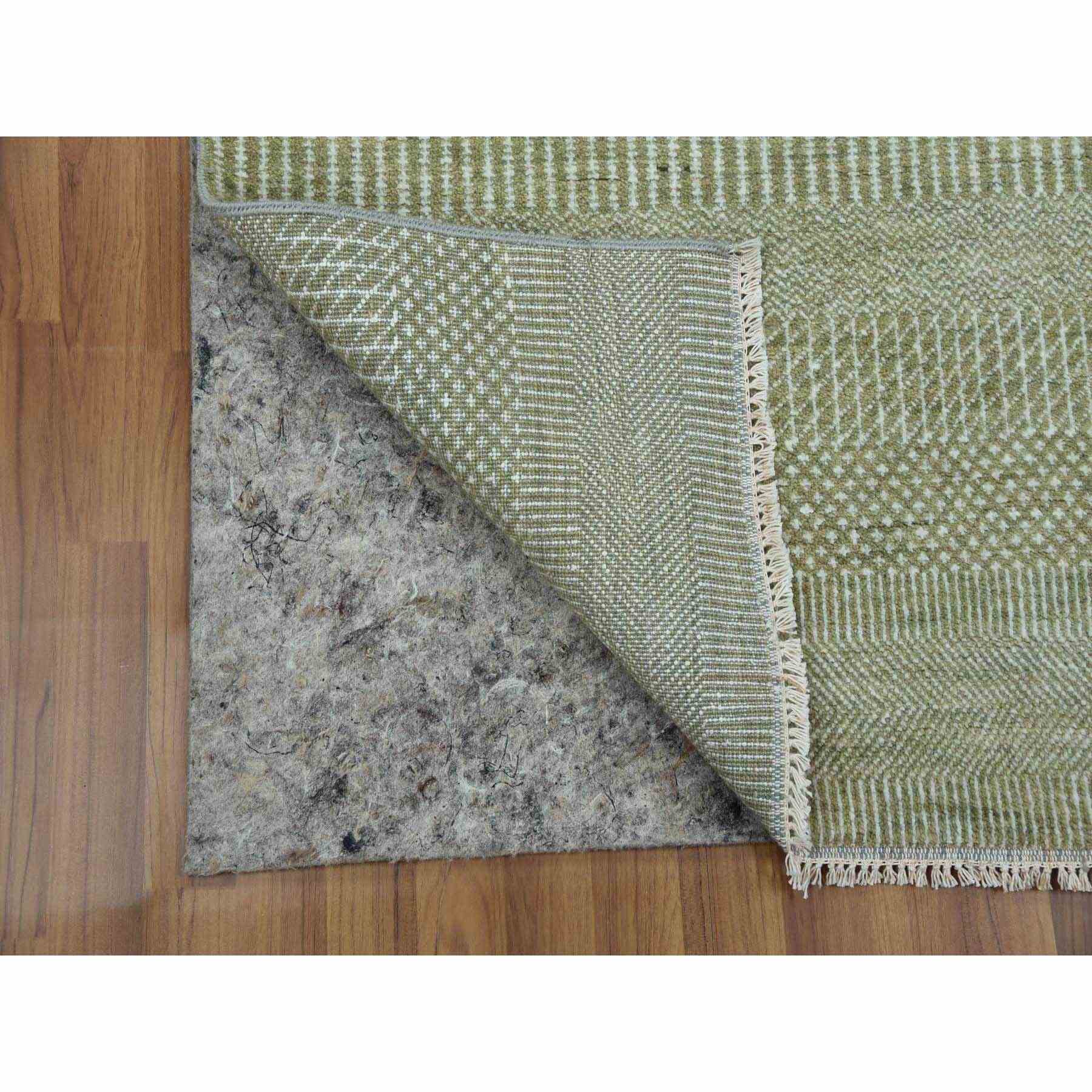 Modern-and-Contemporary-Hand-Knotted-Rug-396770