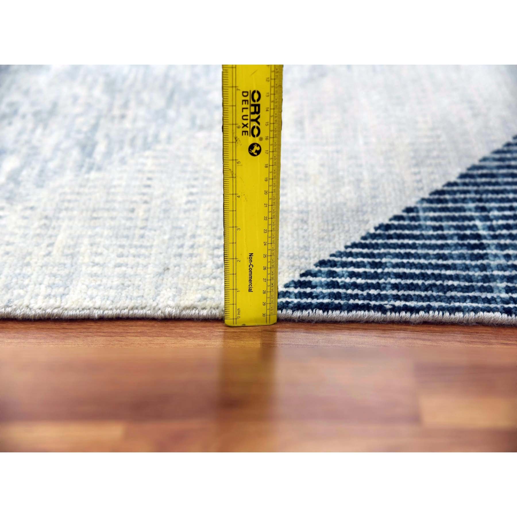 Modern-and-Contemporary-Hand-Knotted-Rug-396995