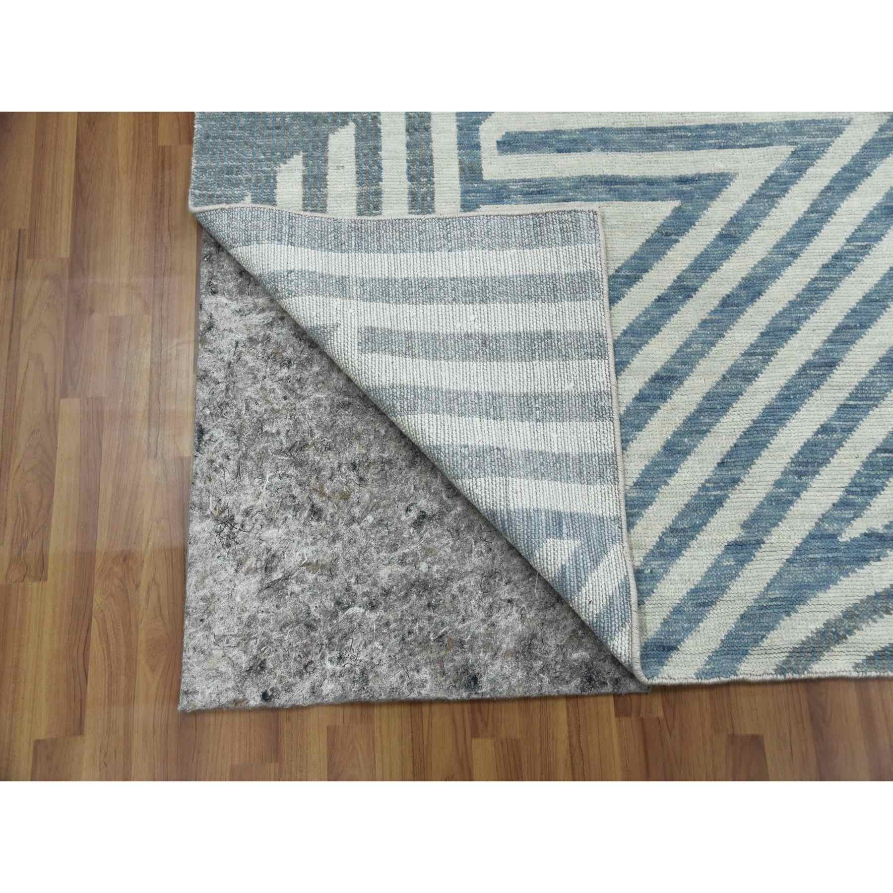 Modern-and-Contemporary-Hand-Knotted-Rug-397055
