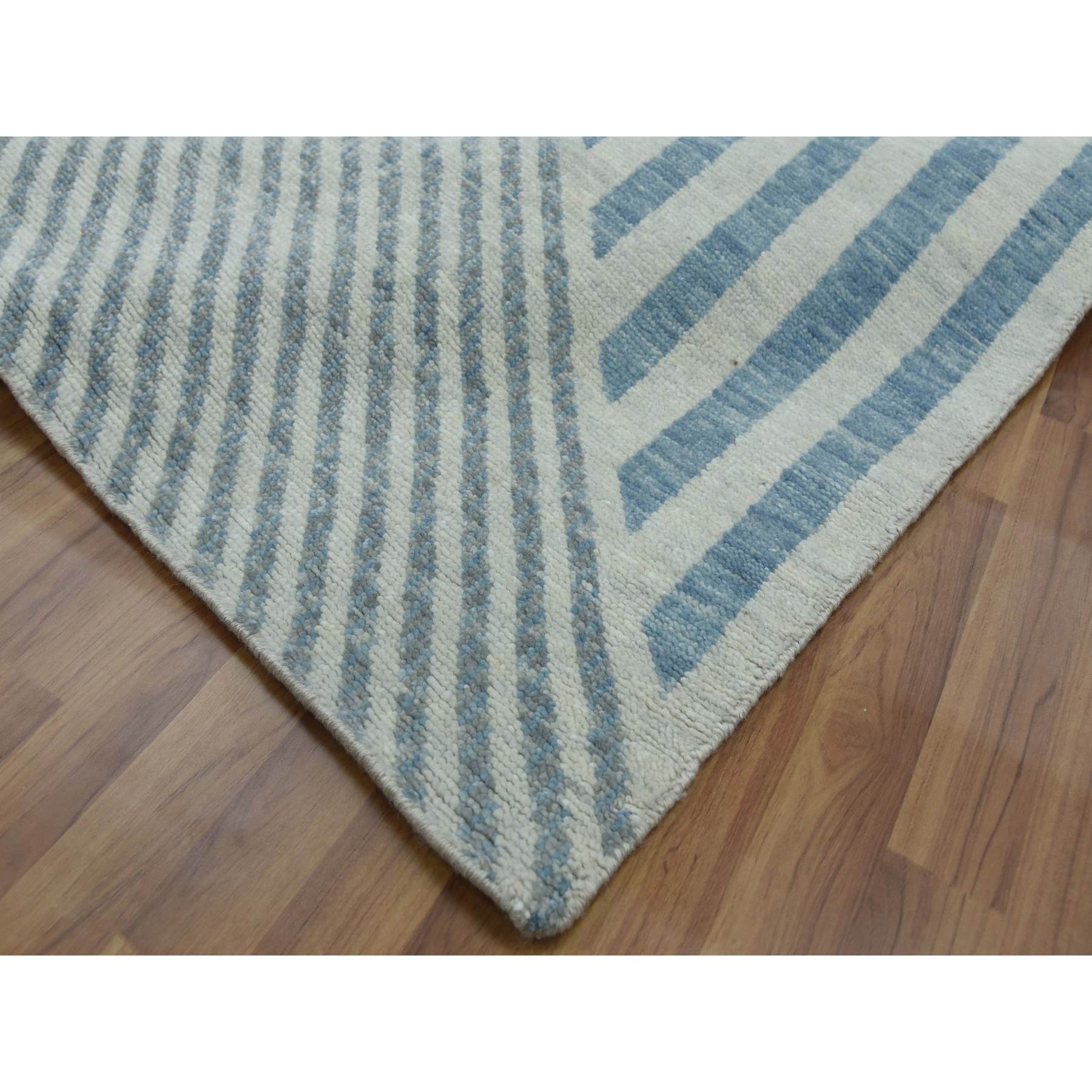 Modern-and-Contemporary-Hand-Knotted-Rug-397060