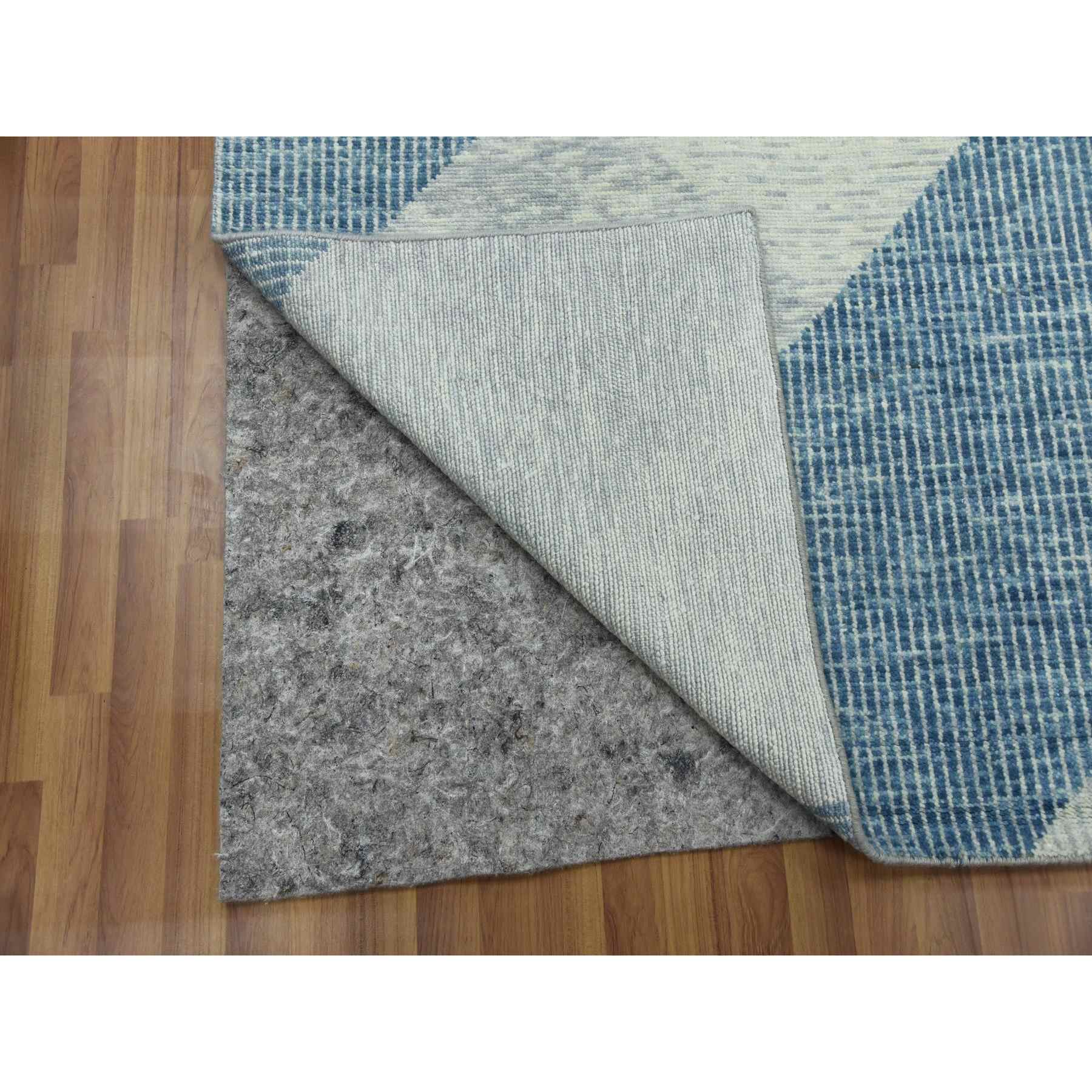Modern-and-Contemporary-Hand-Knotted-Rug-397110