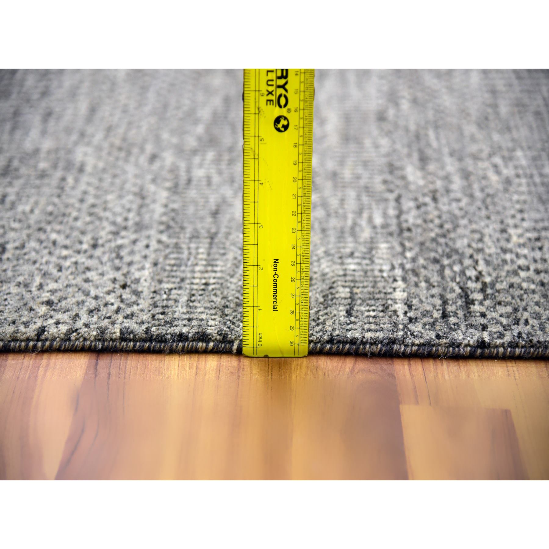 Modern-and-Contemporary-Hand-Knotted-Rug-397250