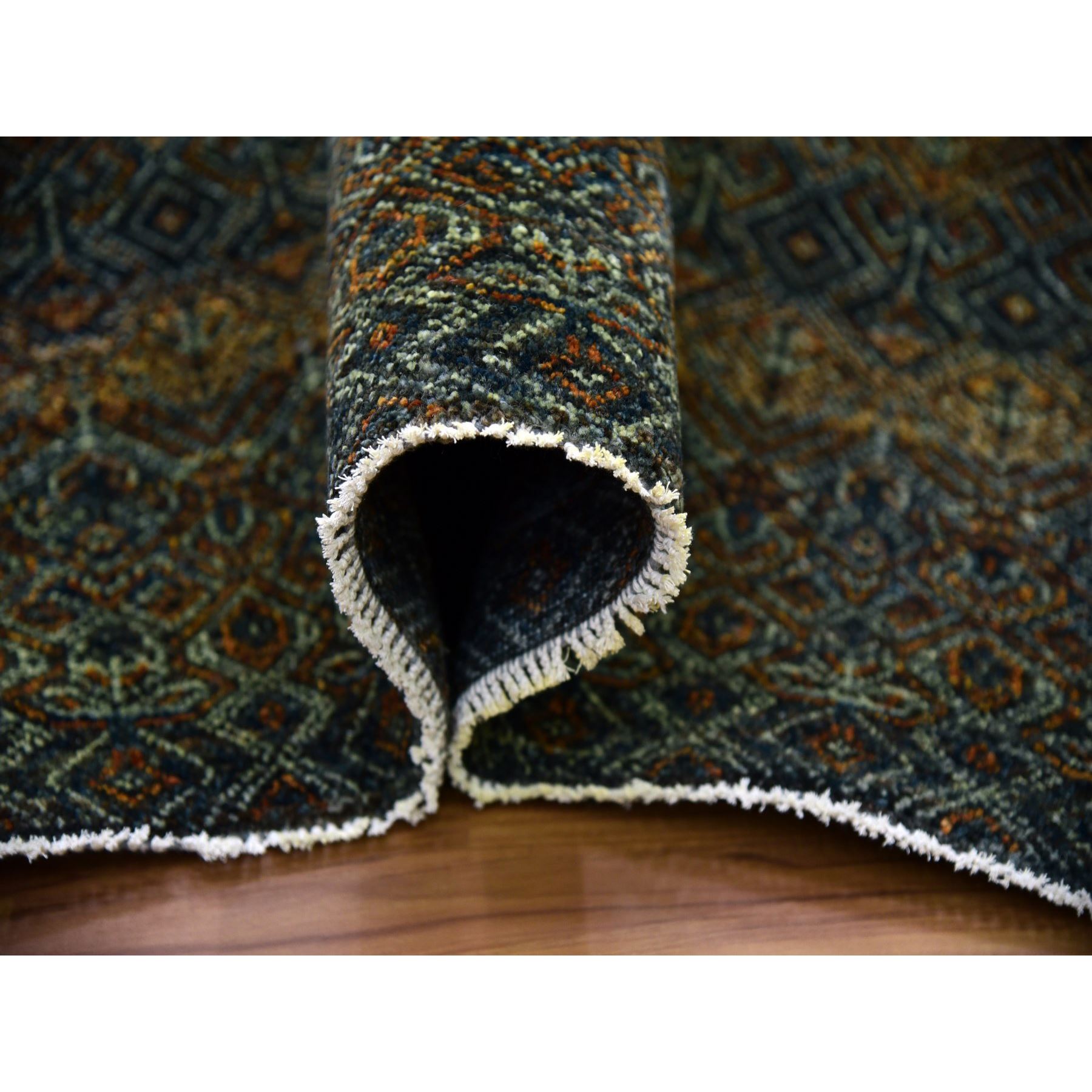Modern-and-Contemporary-Hand-Knotted-Rug-397270