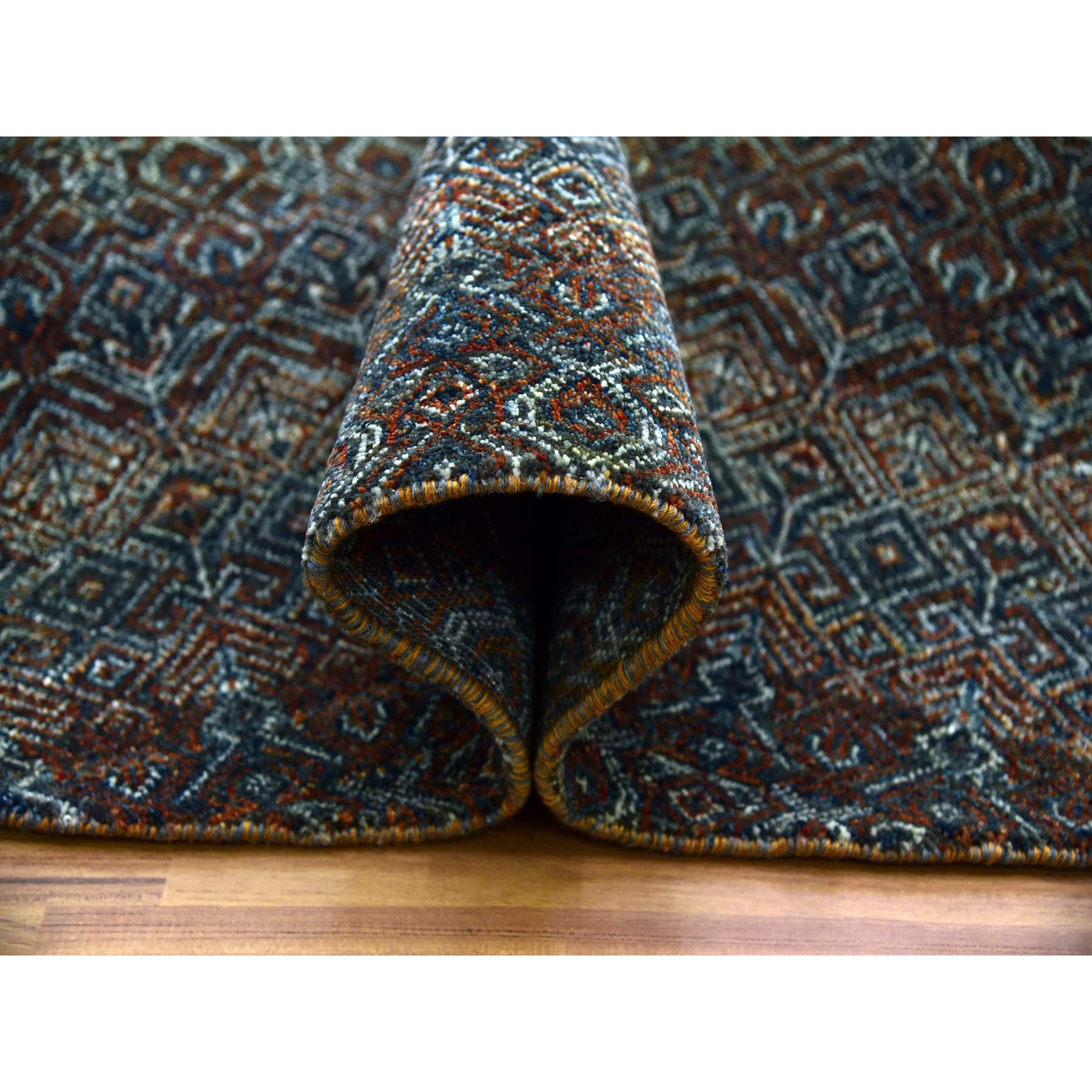Modern-and-Contemporary-Hand-Knotted-Rug-397280