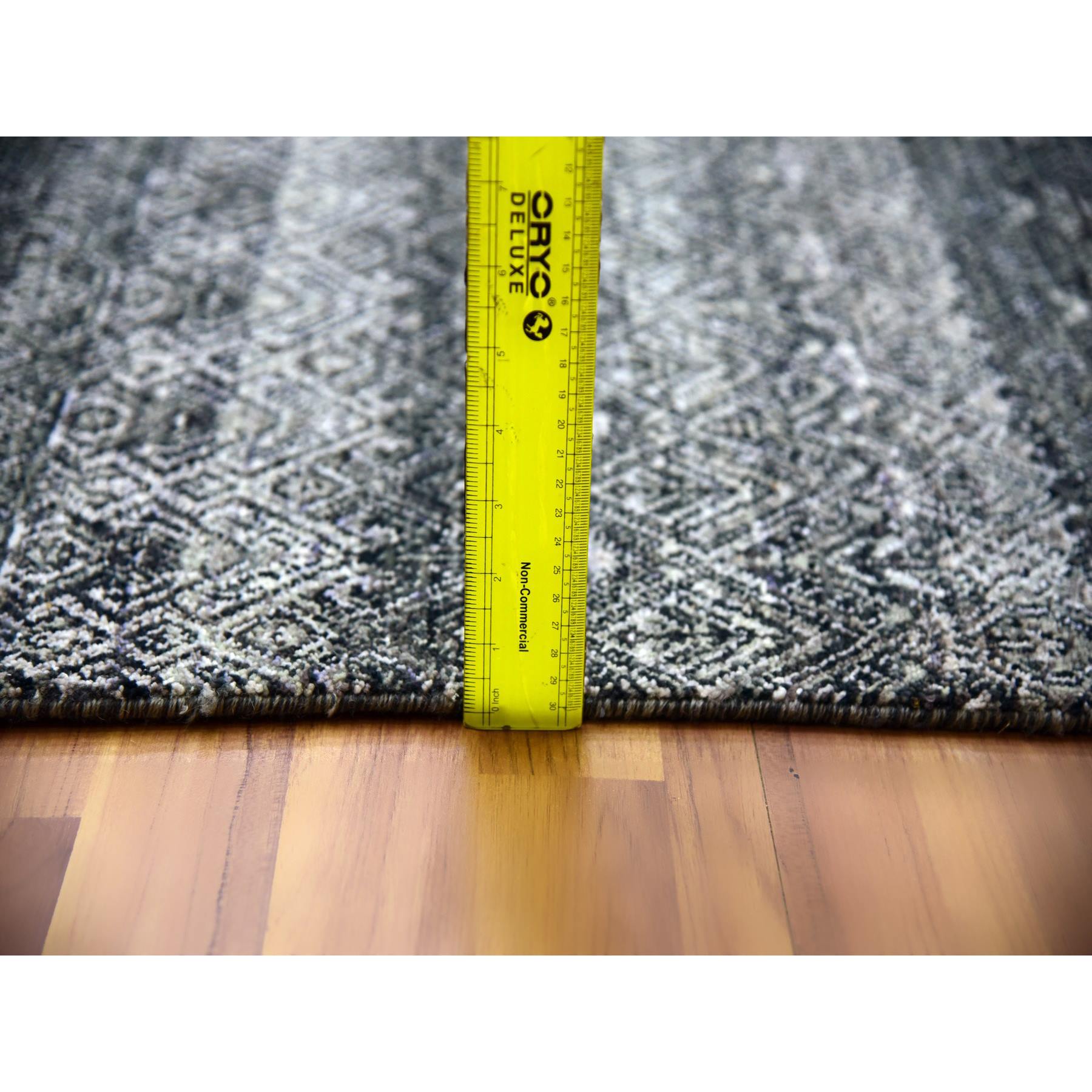 Modern-and-Contemporary-Hand-Knotted-Rug-397295
