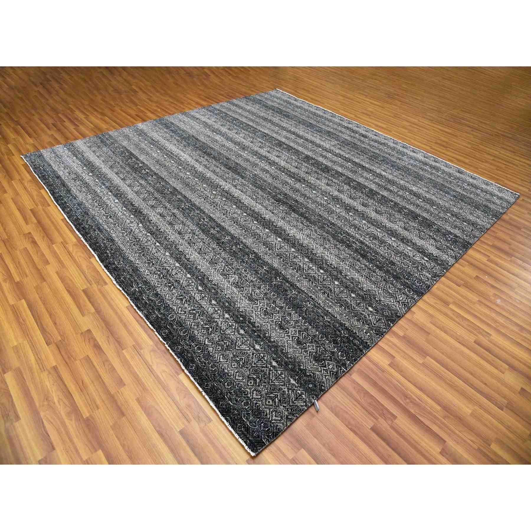 Modern-and-Contemporary-Hand-Knotted-Rug-397300