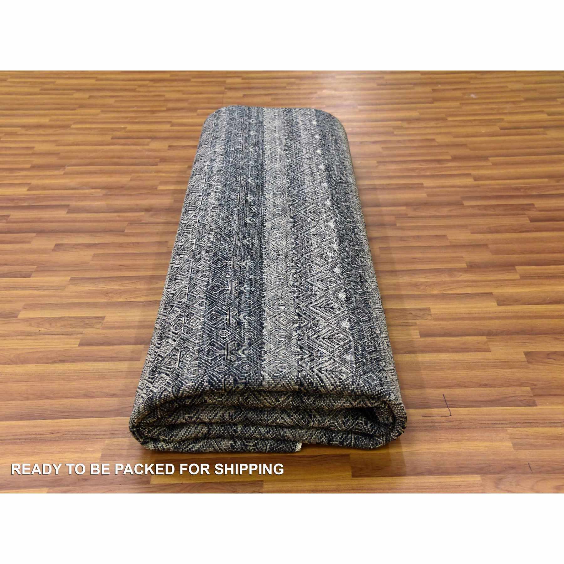 Modern-and-Contemporary-Hand-Knotted-Rug-397300