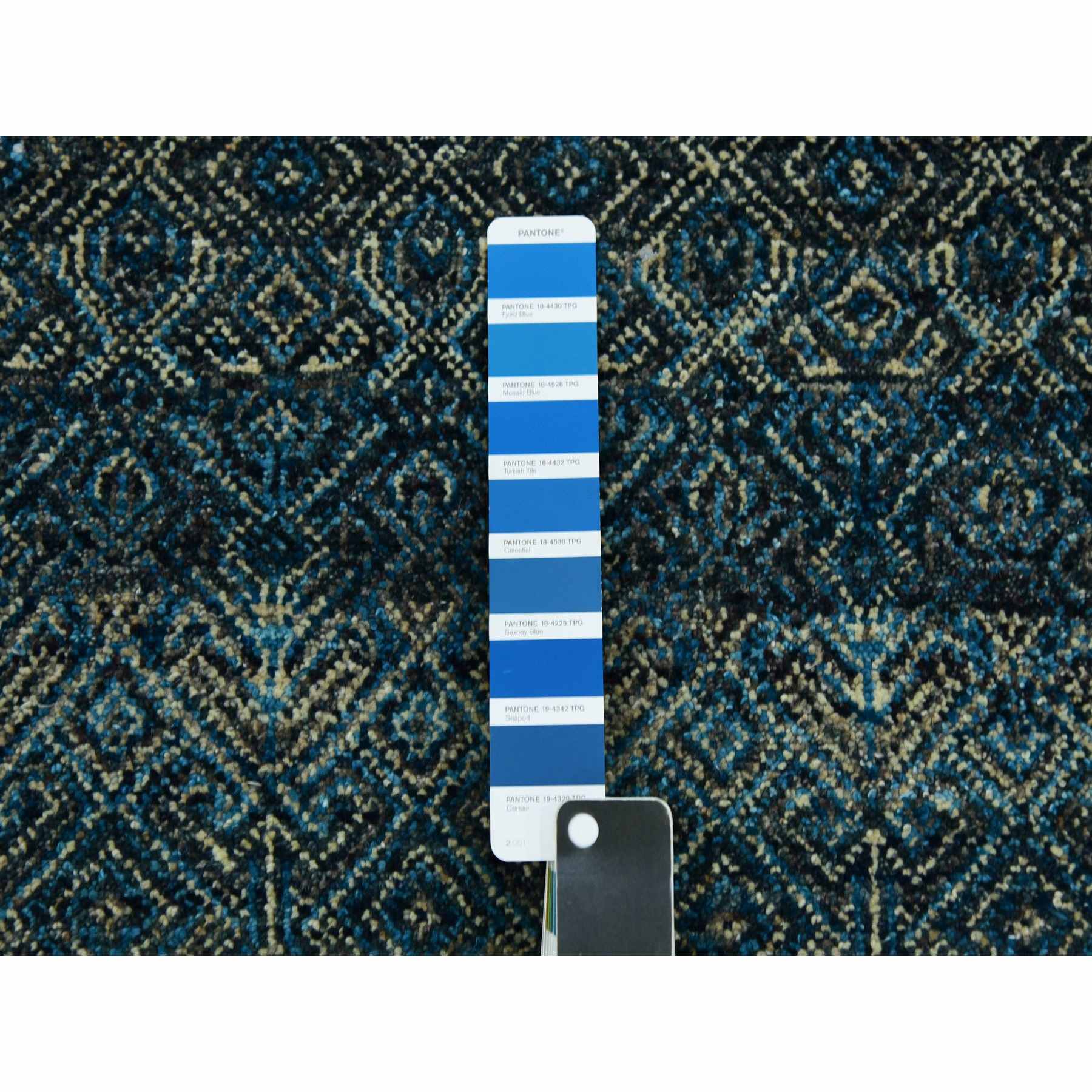 Modern-and-Contemporary-Hand-Knotted-Rug-397315