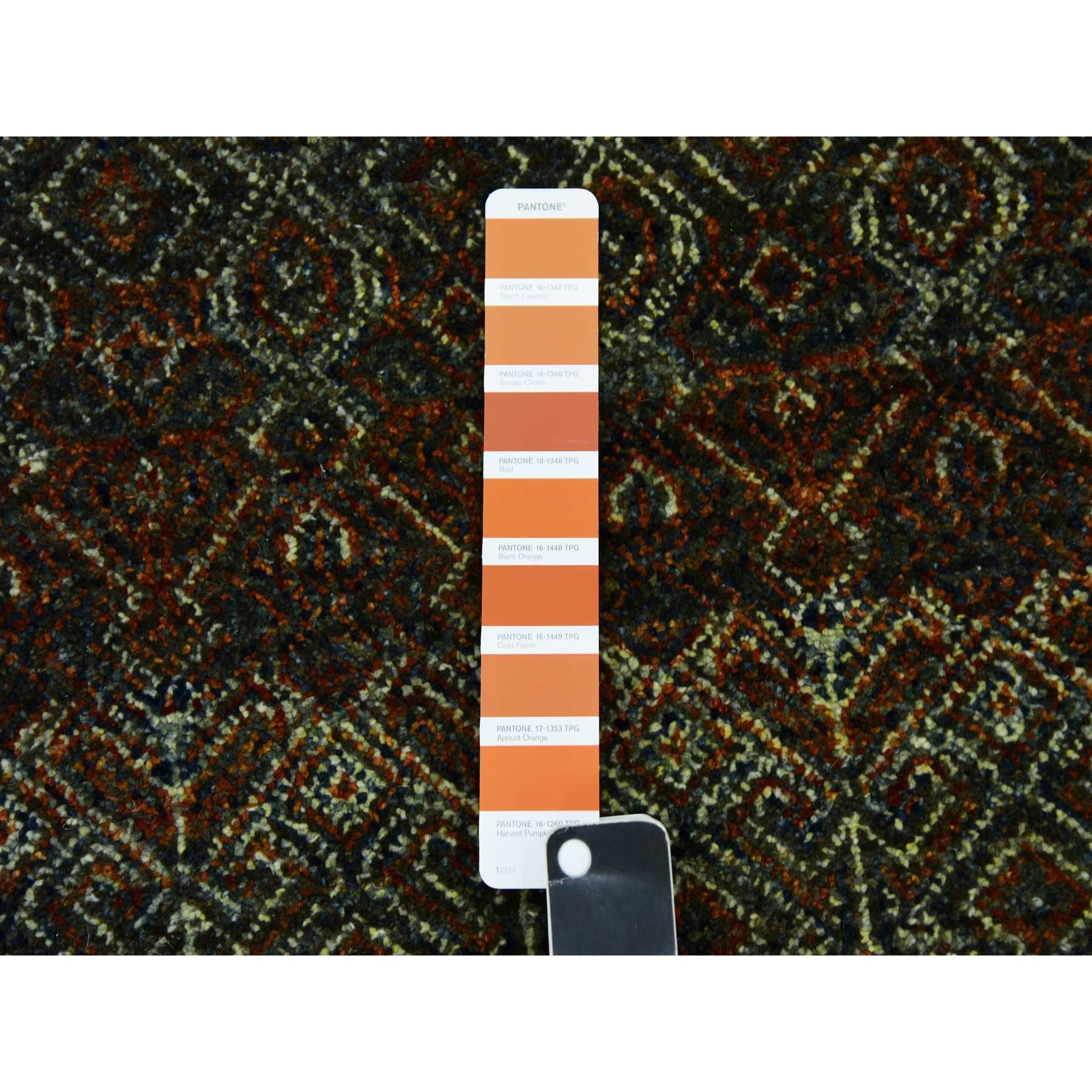 Modern-and-Contemporary-Hand-Knotted-Rug-397435