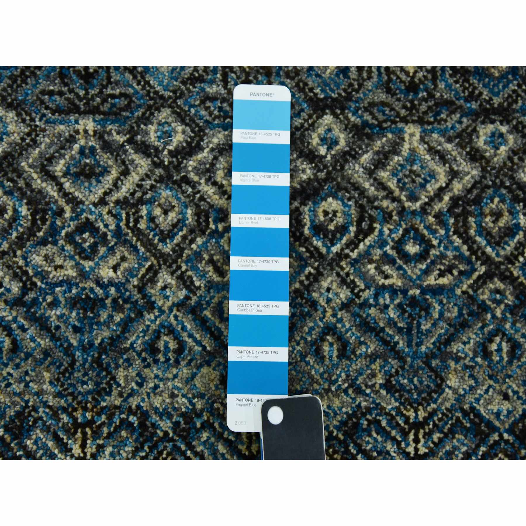 Modern-and-Contemporary-Hand-Knotted-Rug-397485