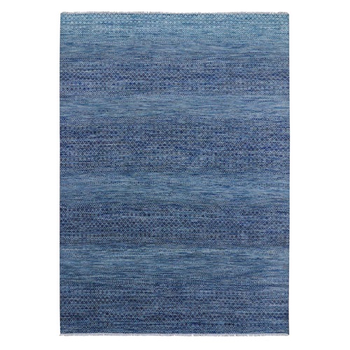 Blue, Pure Wool Hand Knotted, Modern Chiaroscuro Collection Thick and Plush, Oriental 