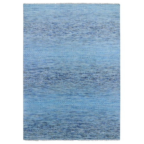 Blue, Thick and Plush Pure Wool Hand Knotted, Modern Chiaroscuro Collection, Oriental 