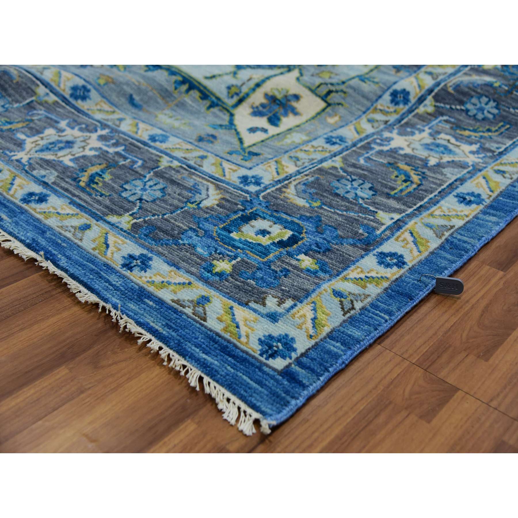Heriz-Hand-Knotted-Rug-399640