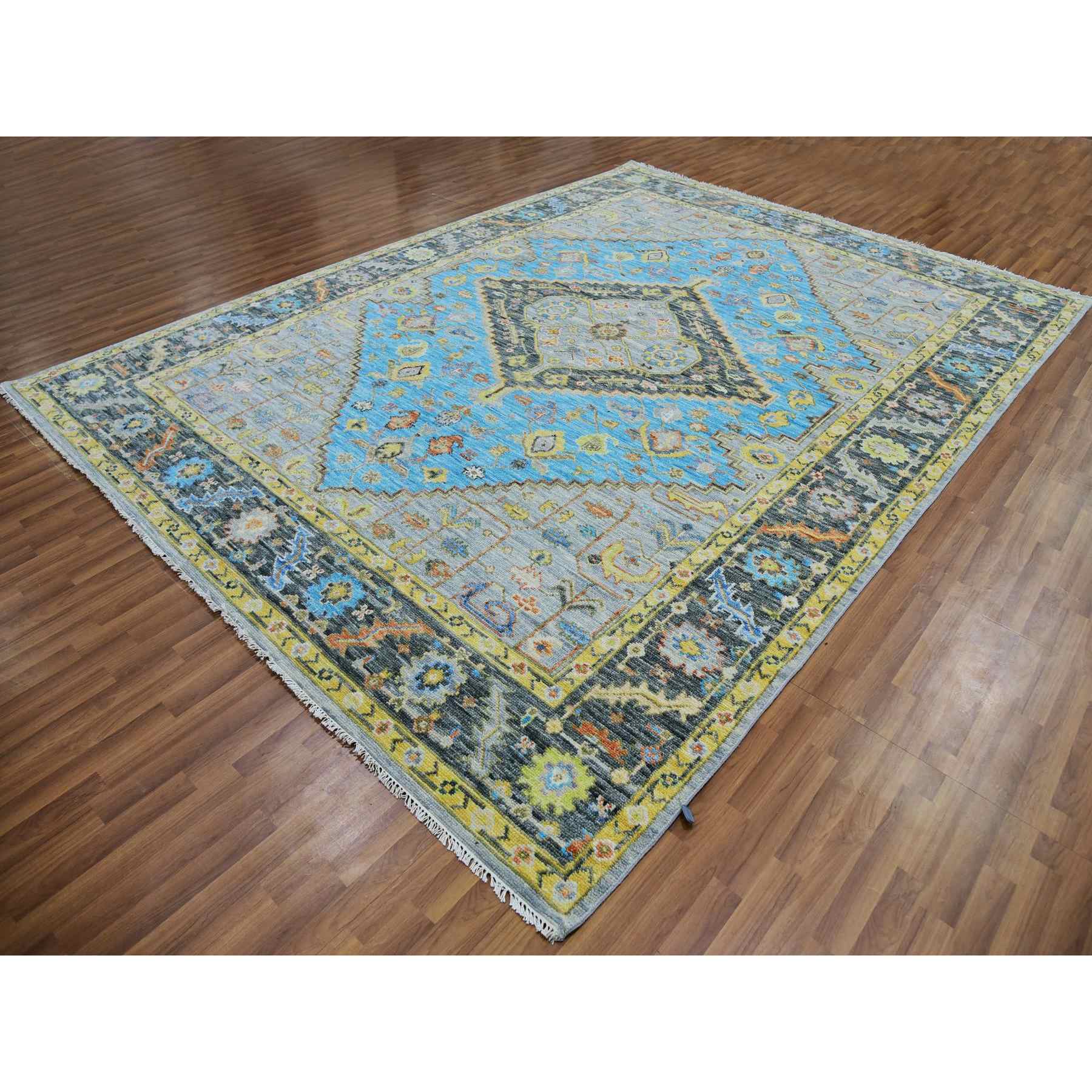 Heriz-Hand-Knotted-Rug-399665