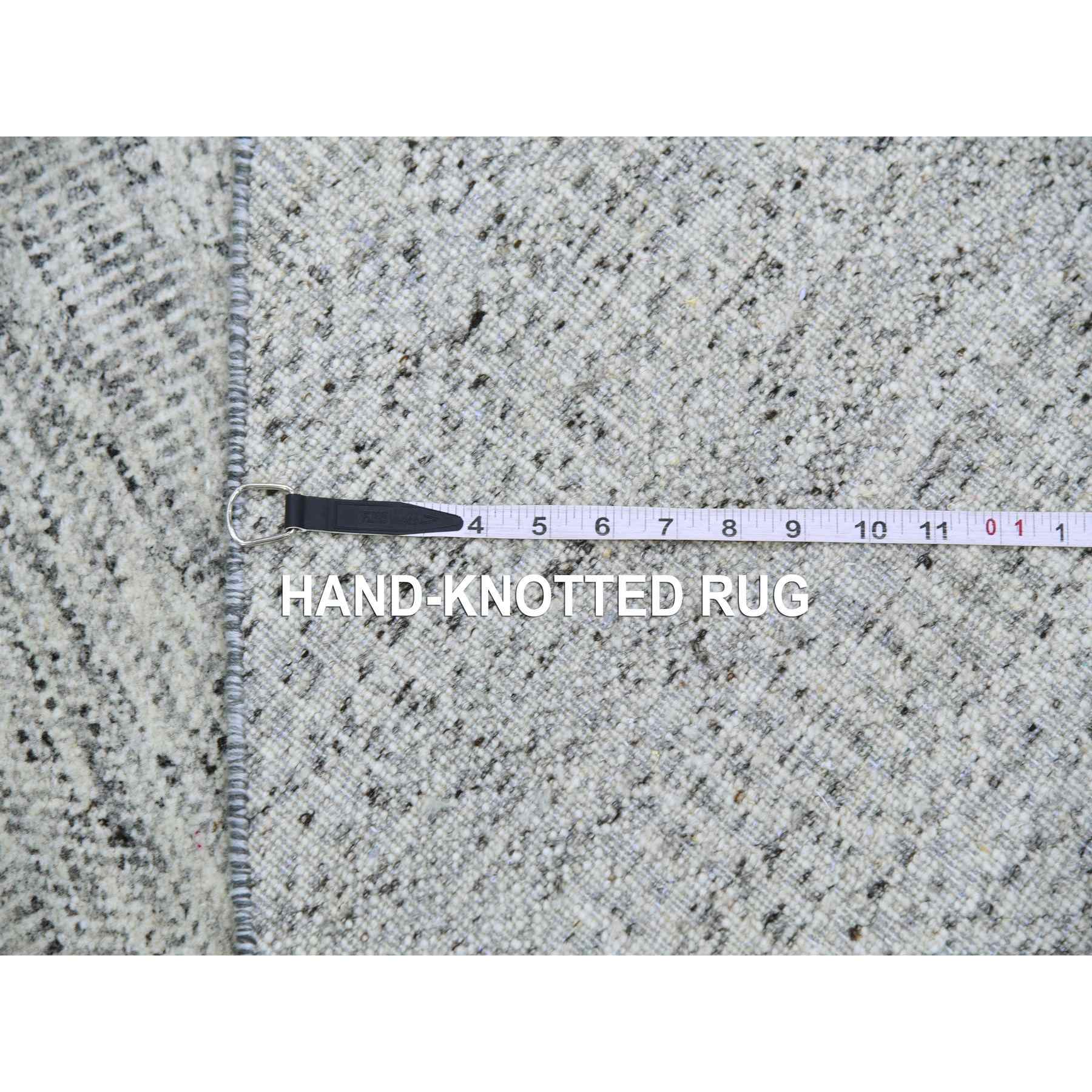 Modern-and-Contemporary-Hand-Knotted-Rug-397535