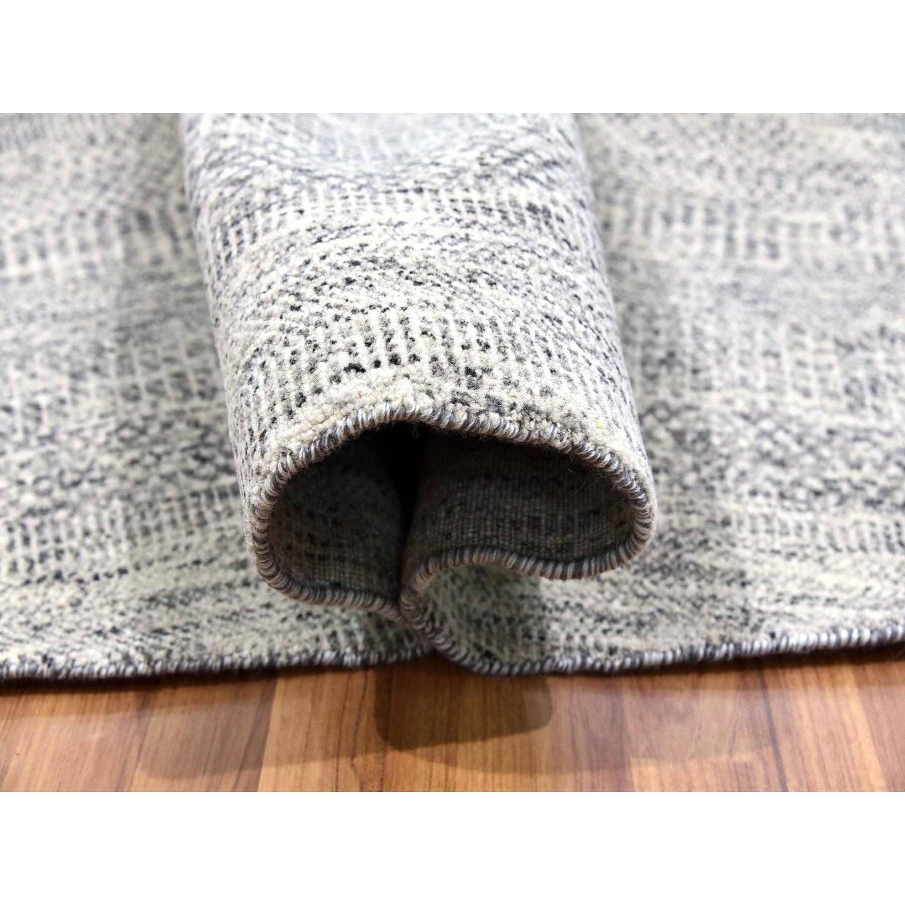 Modern-and-Contemporary-Hand-Knotted-Rug-397545