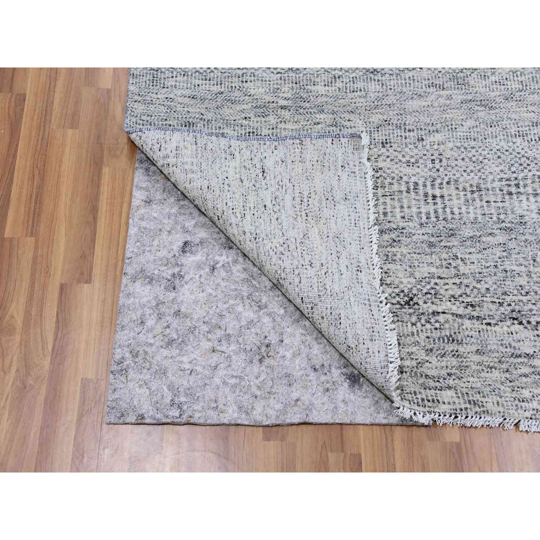 Modern-and-Contemporary-Hand-Knotted-Rug-397560