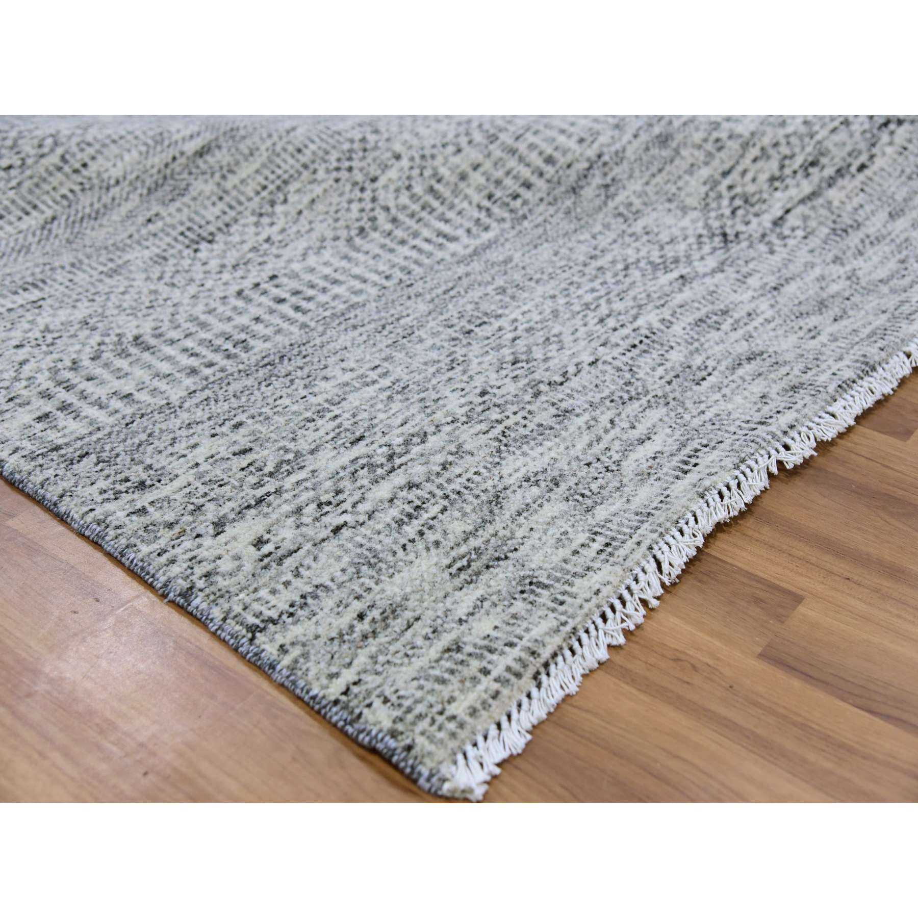 Modern-and-Contemporary-Hand-Knotted-Rug-397560