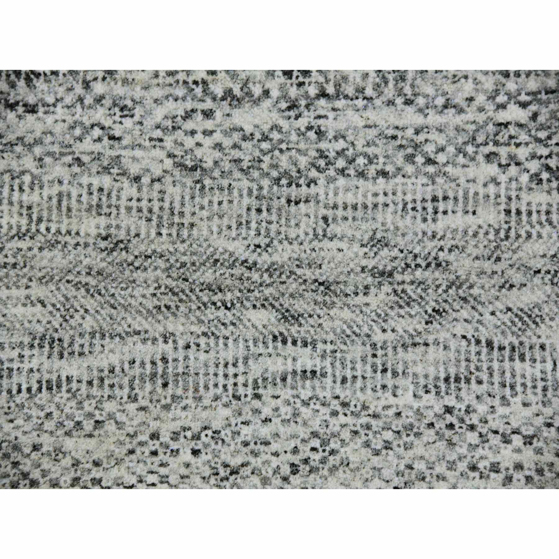 Modern-and-Contemporary-Hand-Knotted-Rug-397560