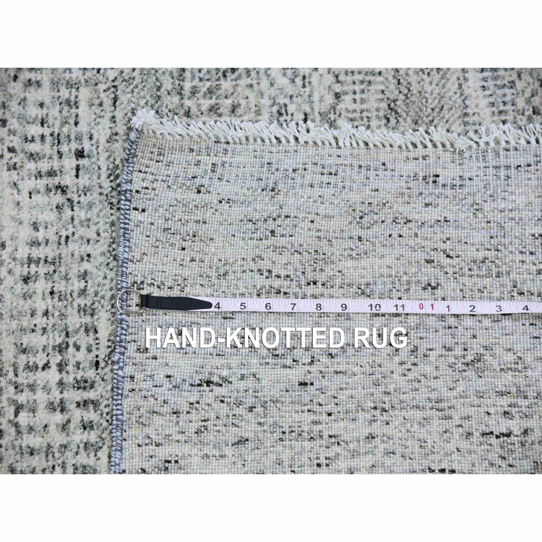 Modern-and-Contemporary-Hand-Knotted-Rug-397560