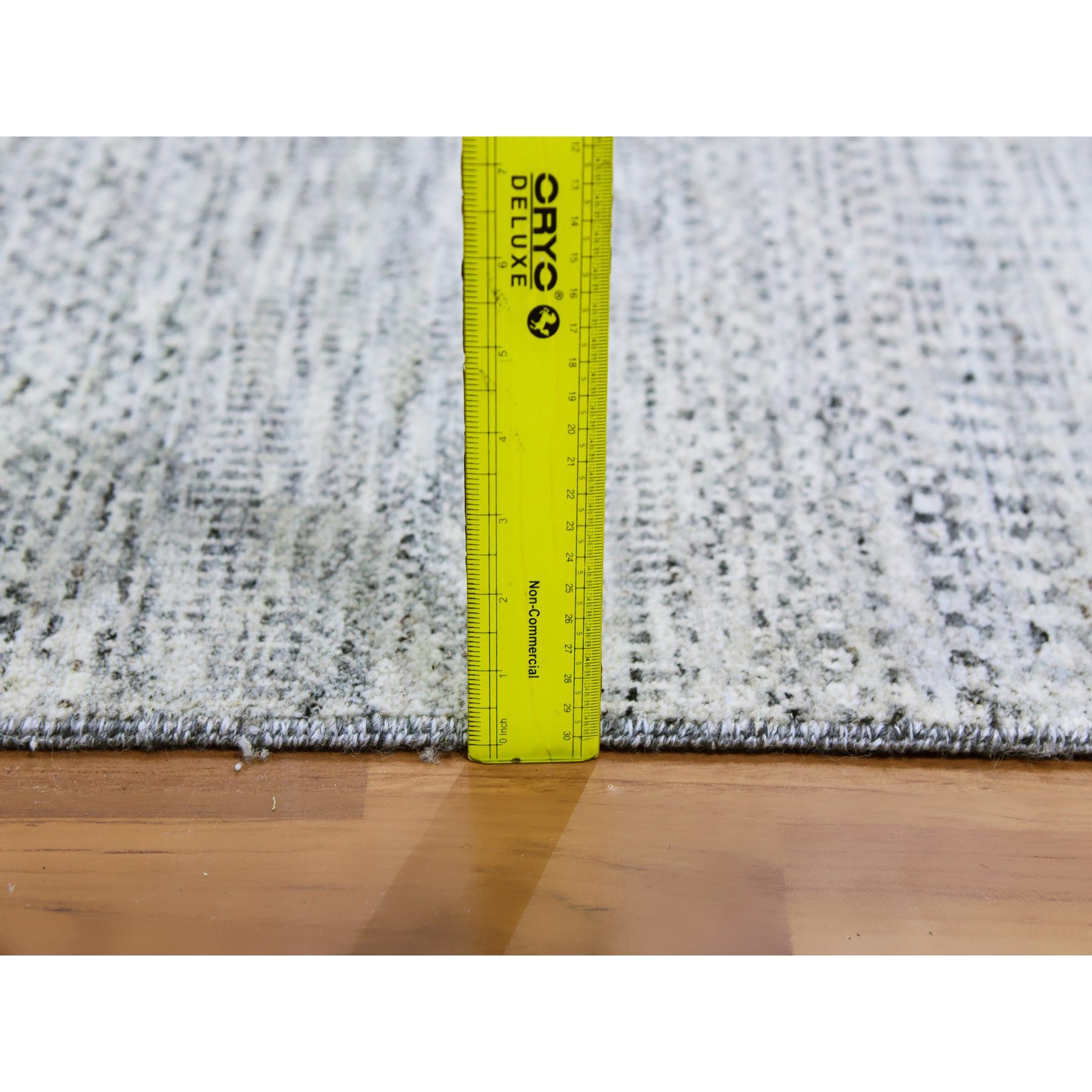 Modern-and-Contemporary-Hand-Knotted-Rug-397610