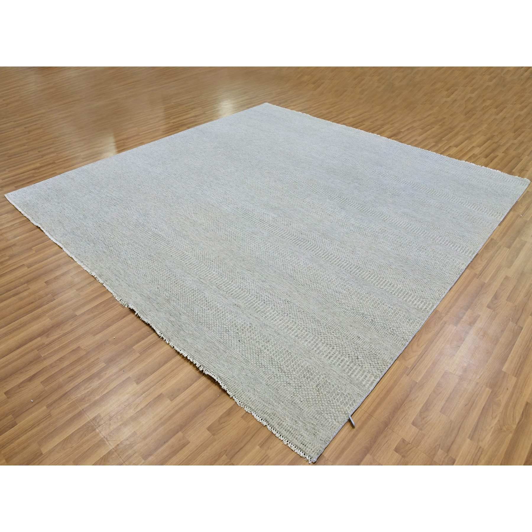 Modern-and-Contemporary-Hand-Knotted-Rug-397675